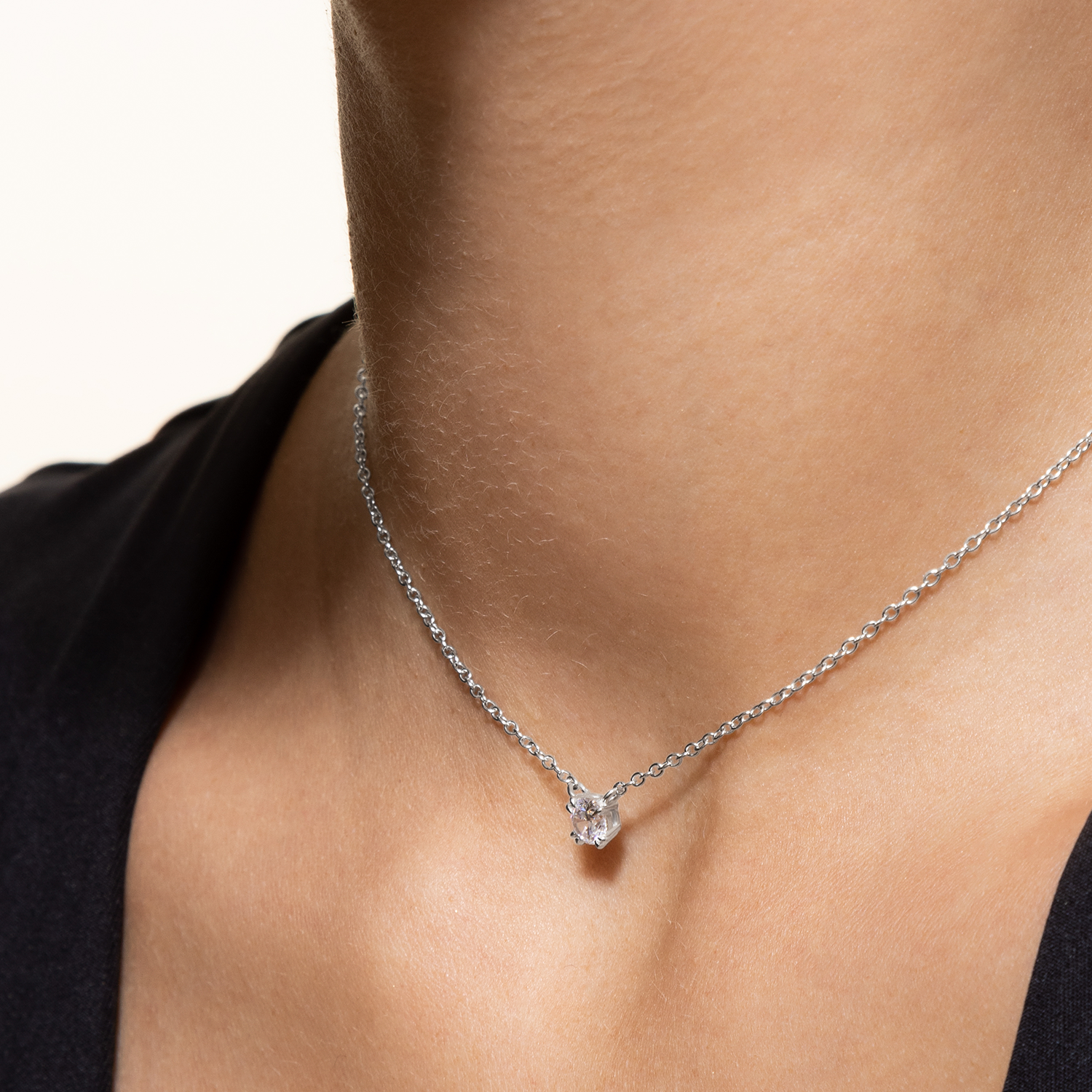 xenox-pure-essentials-halskette-925-sterlingsilber-rhodiniert-mit-zirkonia image 3