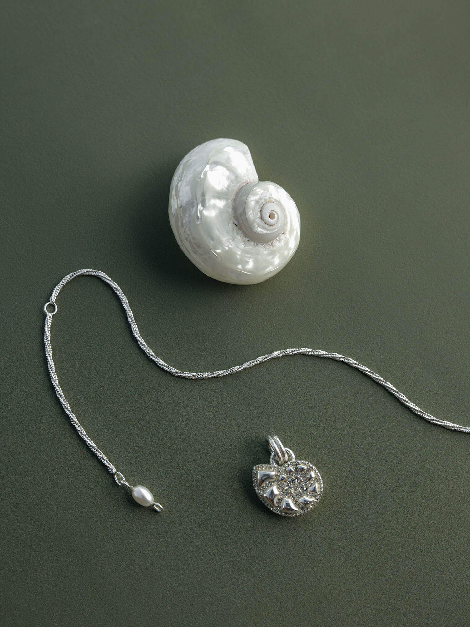 purelei-nautilus-shell-charm-925-silber-zirkonia-16-mm image 4