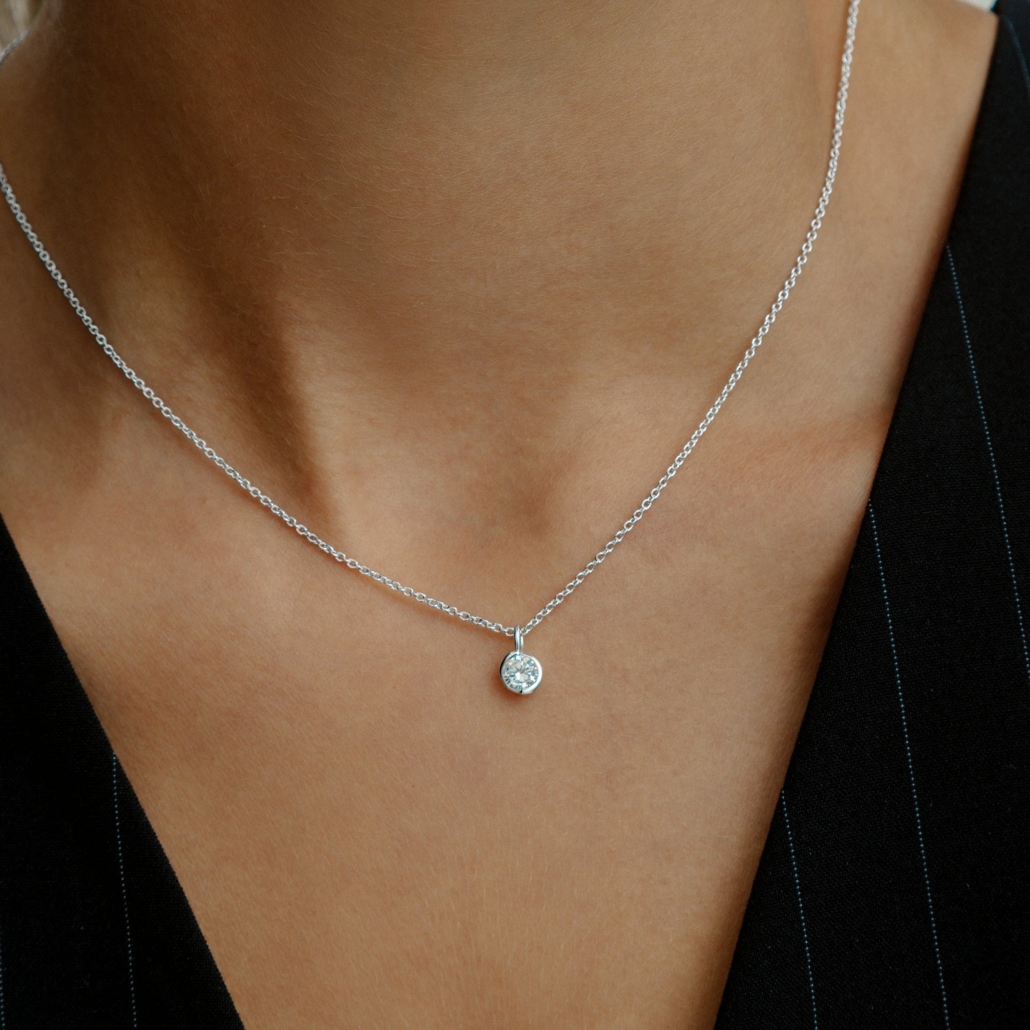 xenox-radiance-halskette-925-sterlingsilber-rhodiniert-mit-zirkonia image 3