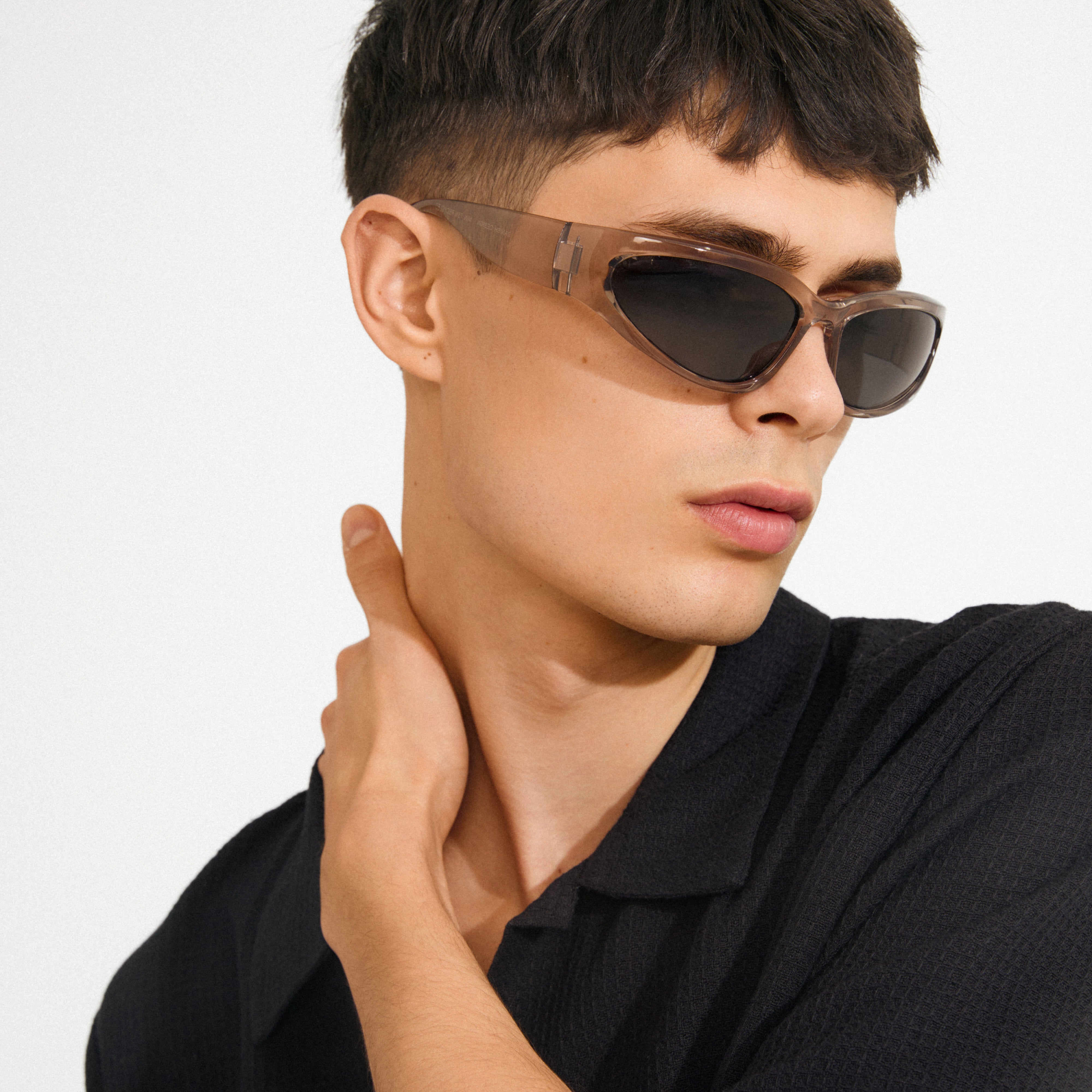 pilgrim-bryar-sonnenbrille-grau-transparent-mit-smoke-gl-sern image 4