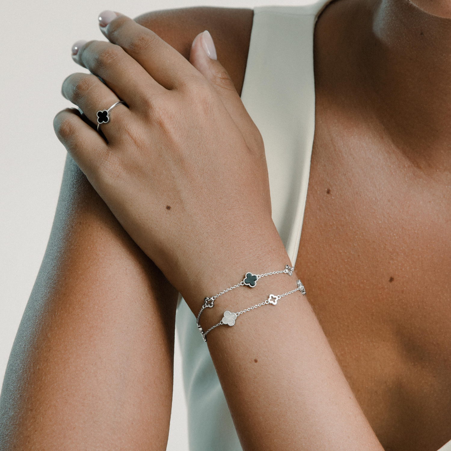 xenox-clover-xs10099-armband-925-sterlingsilber-rhodiniert-mit-perlmutt image 3