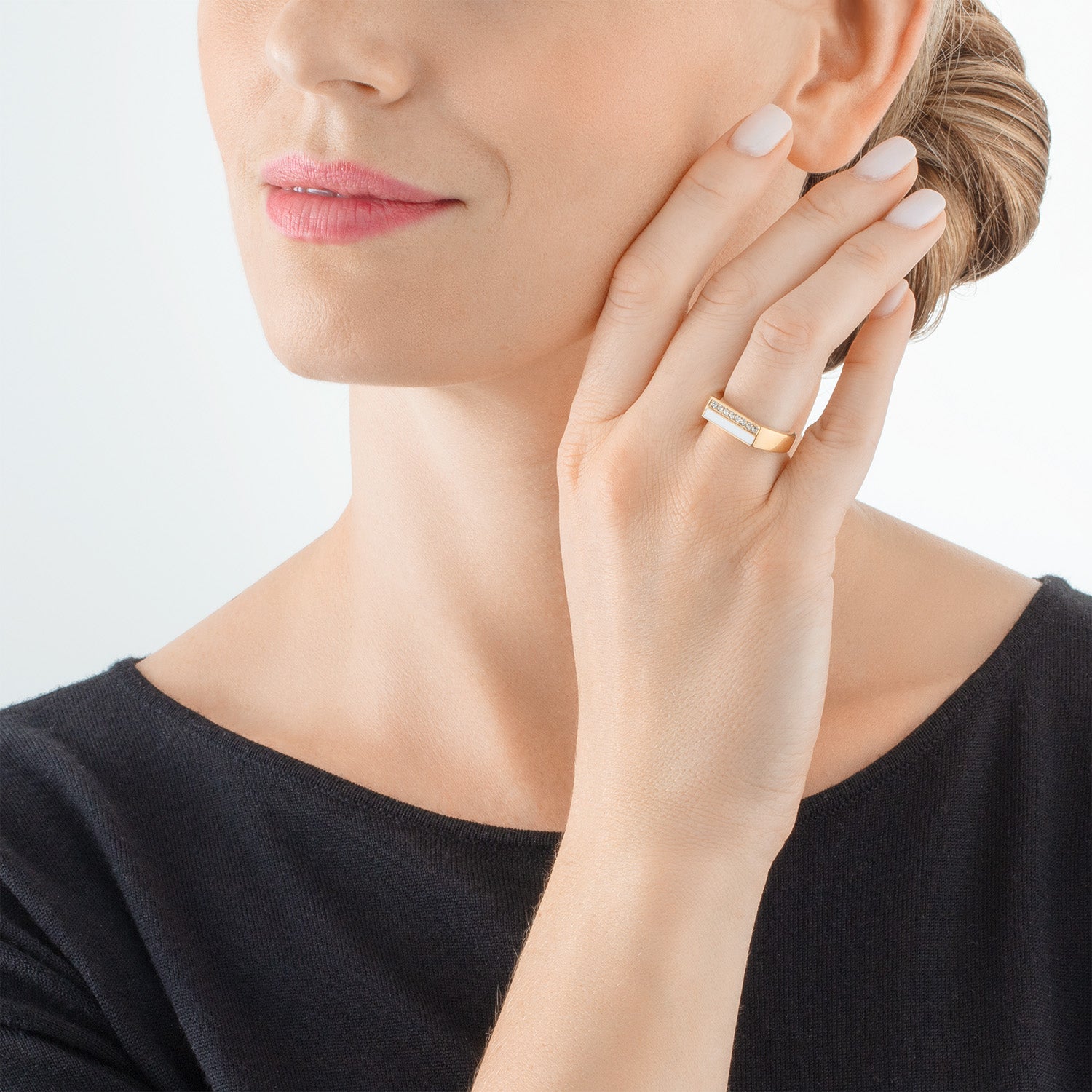 coeur-de-lion-brilliant-square-stripes-ring-gold-wei image 4