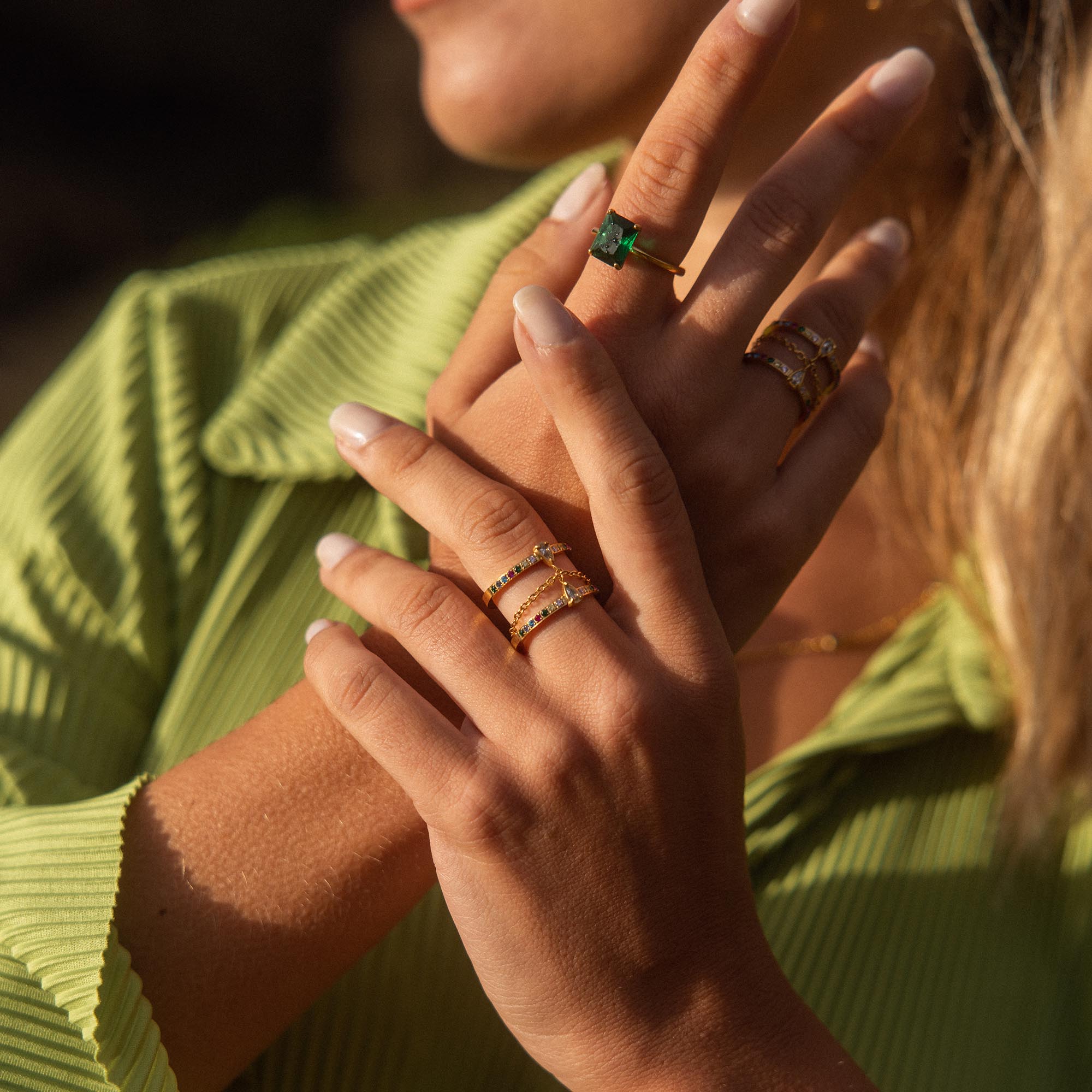 purelei-cappadocia-ring-edelstahl-ring-mit-gr-nem-zirkonia-stein-10-x-8-mm image 4