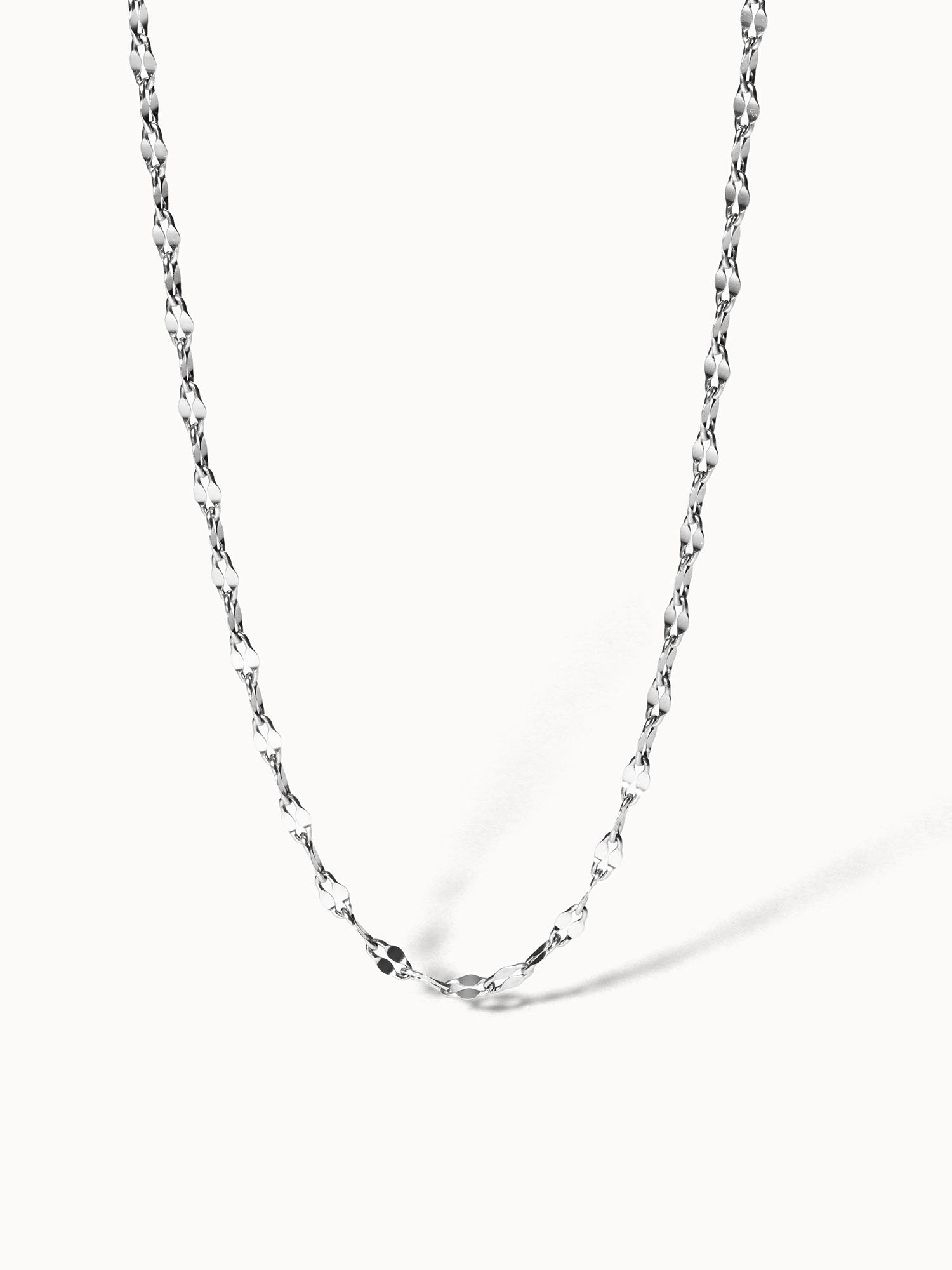 purelei-petal-kette-filigrane-charm-kette-edelstahl-vergoldet image 5