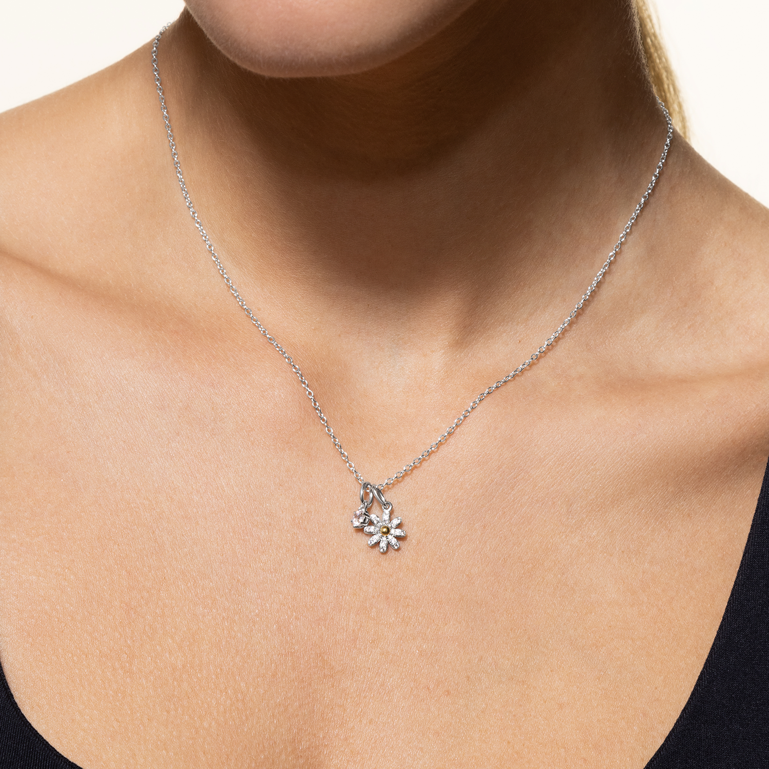 xenox-blume-charm-925-sterlingsilber-18k-vergoldung-mit-zirkonia image 2