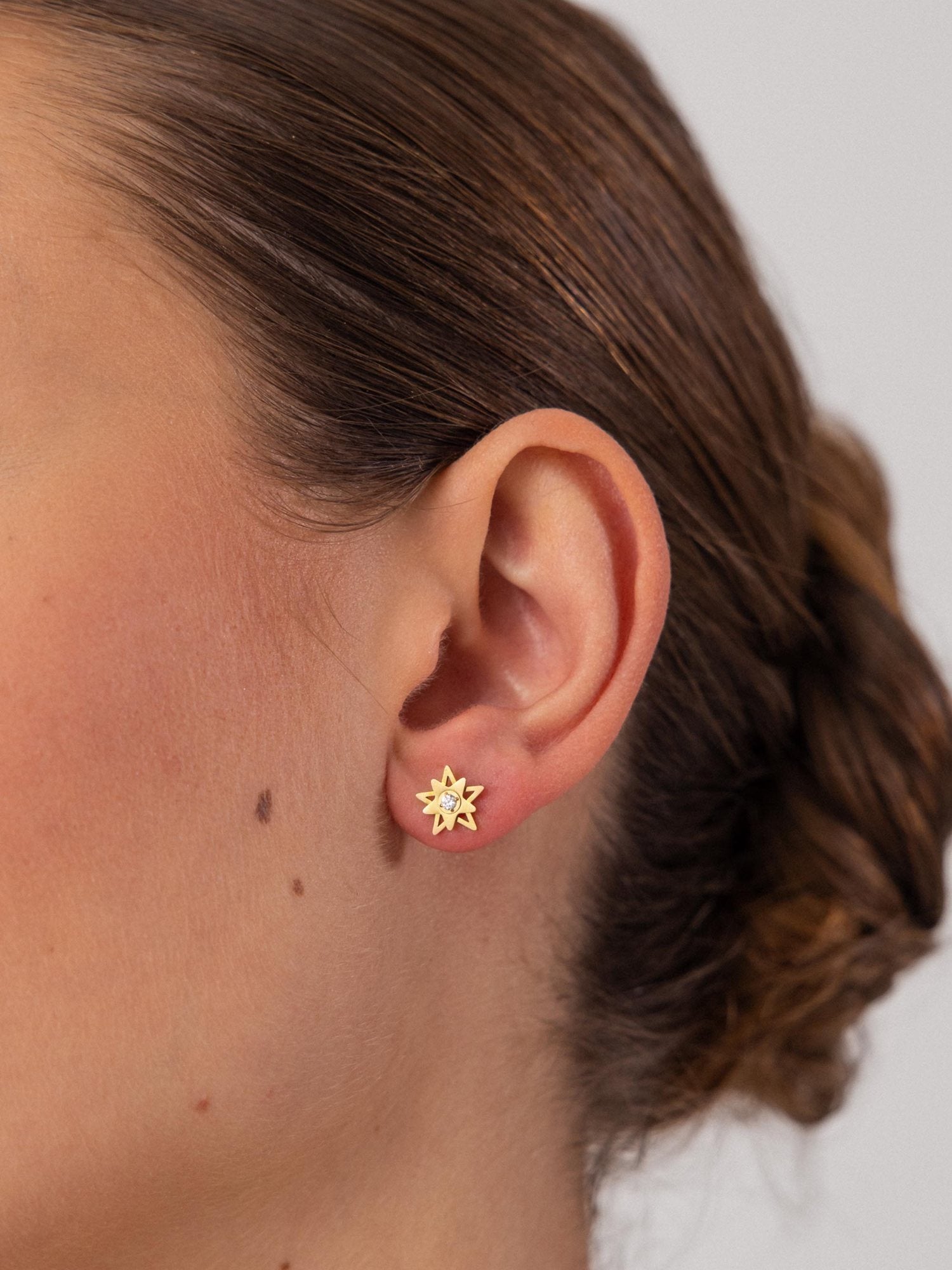 purelei-shining-star-ohrringe-stern-mit-zirkonia-9-mm-stecker image 2
