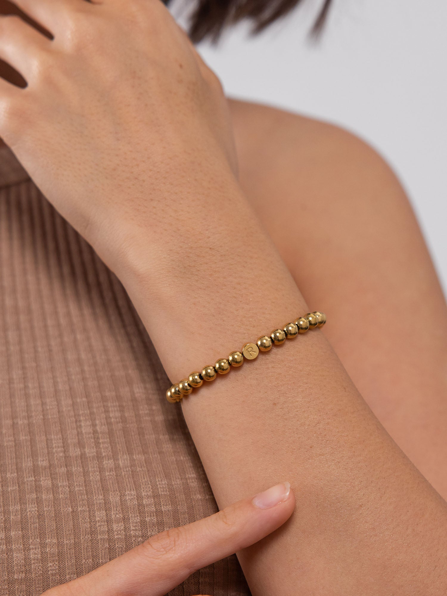 purelei-letter-r-armband-personalisiertes-buchstaben-armband-flexibel-8-cm image 2