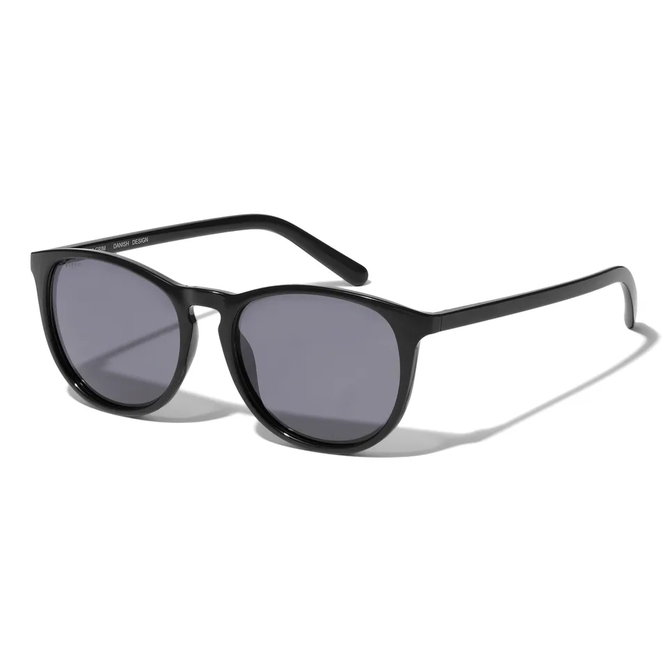 pilgrim-camilla-sonnenbrille-schwarzes-gestell-leicht image 1