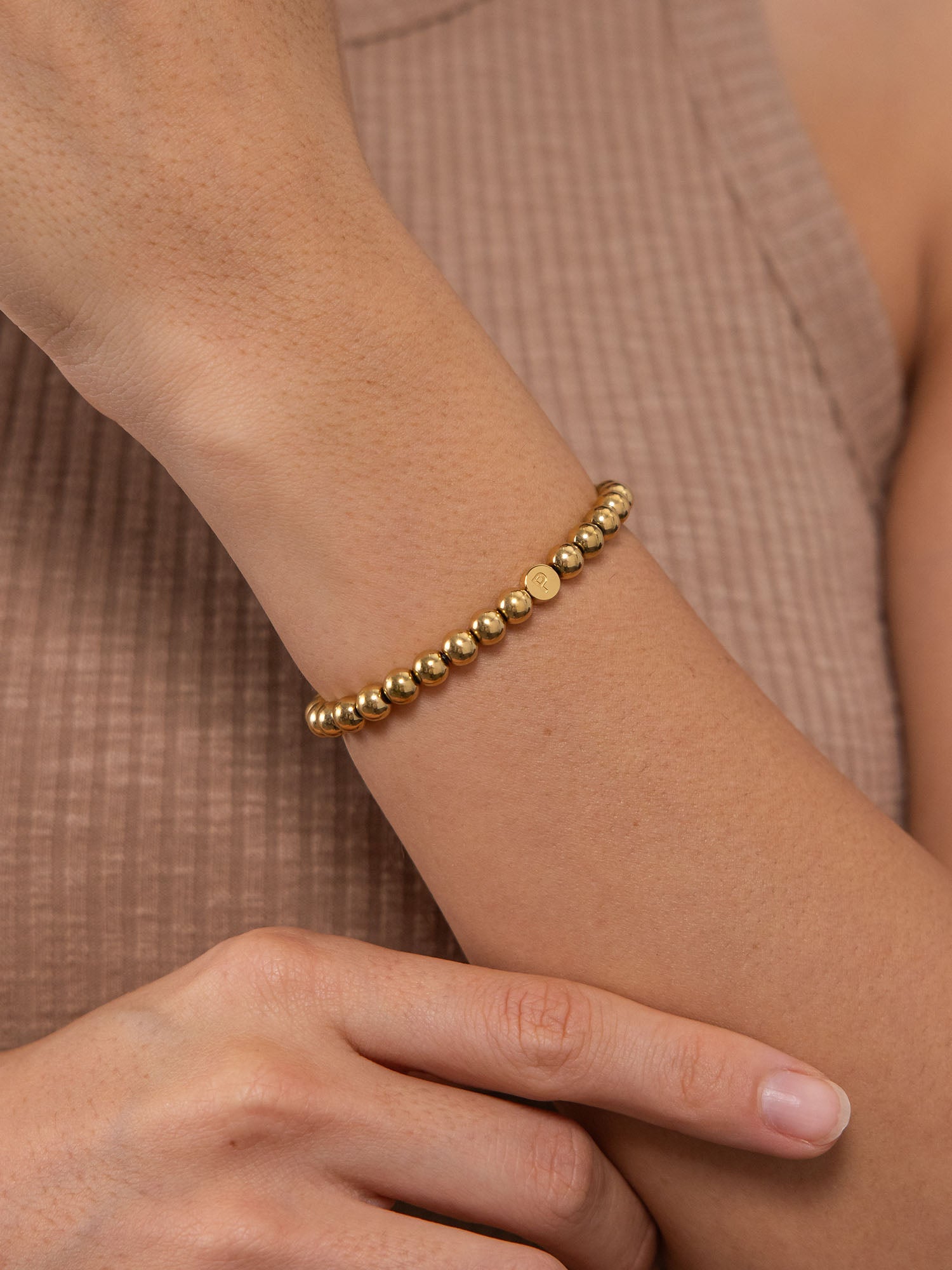 purelei-letter-p-armband-personalisiertes-buchstaben-armband-gold-silber image 2