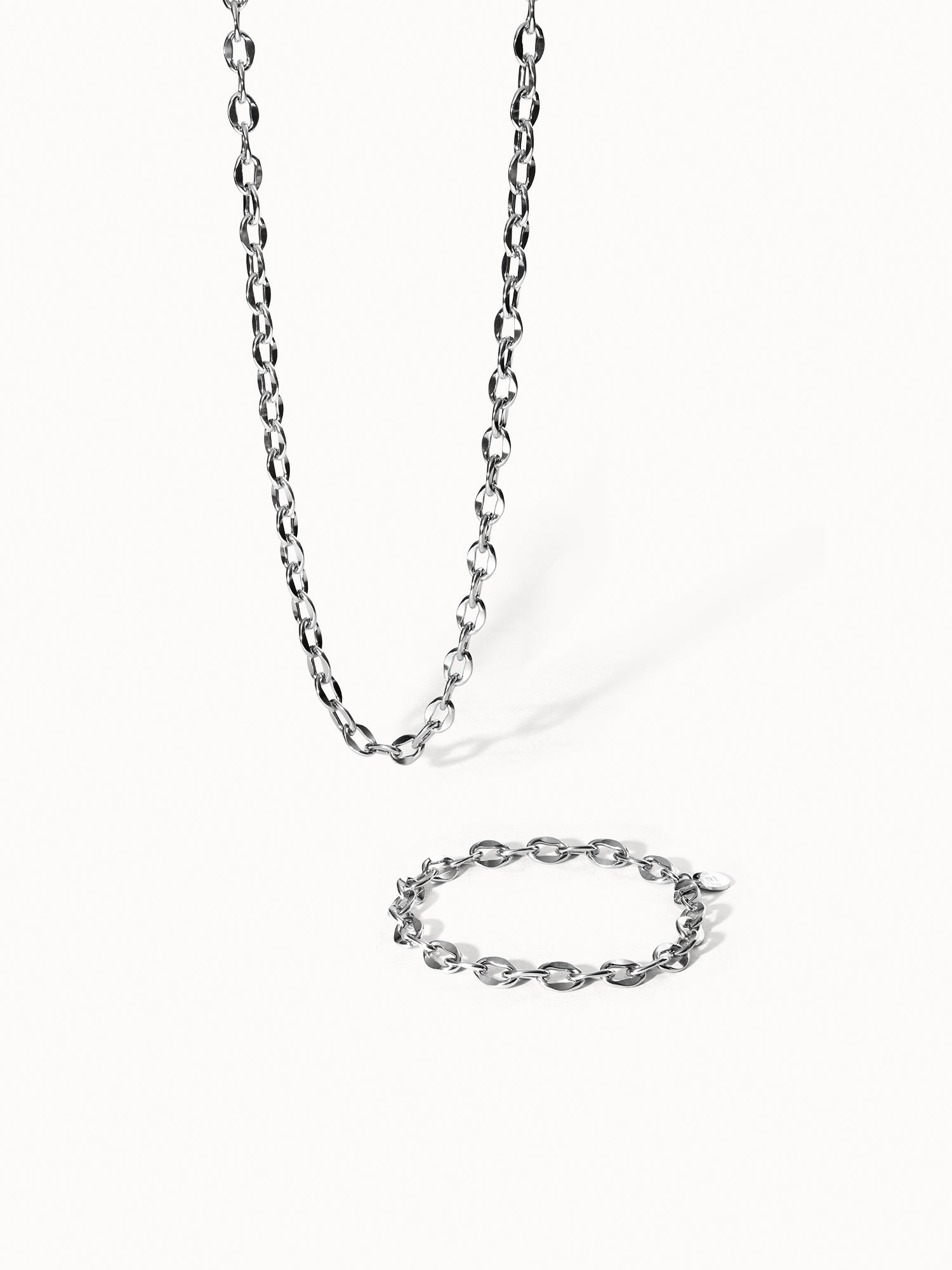 purelei-mahina-club-flowing-set-schmuckset-kette-armband-edelstahl-vergoldet image 3