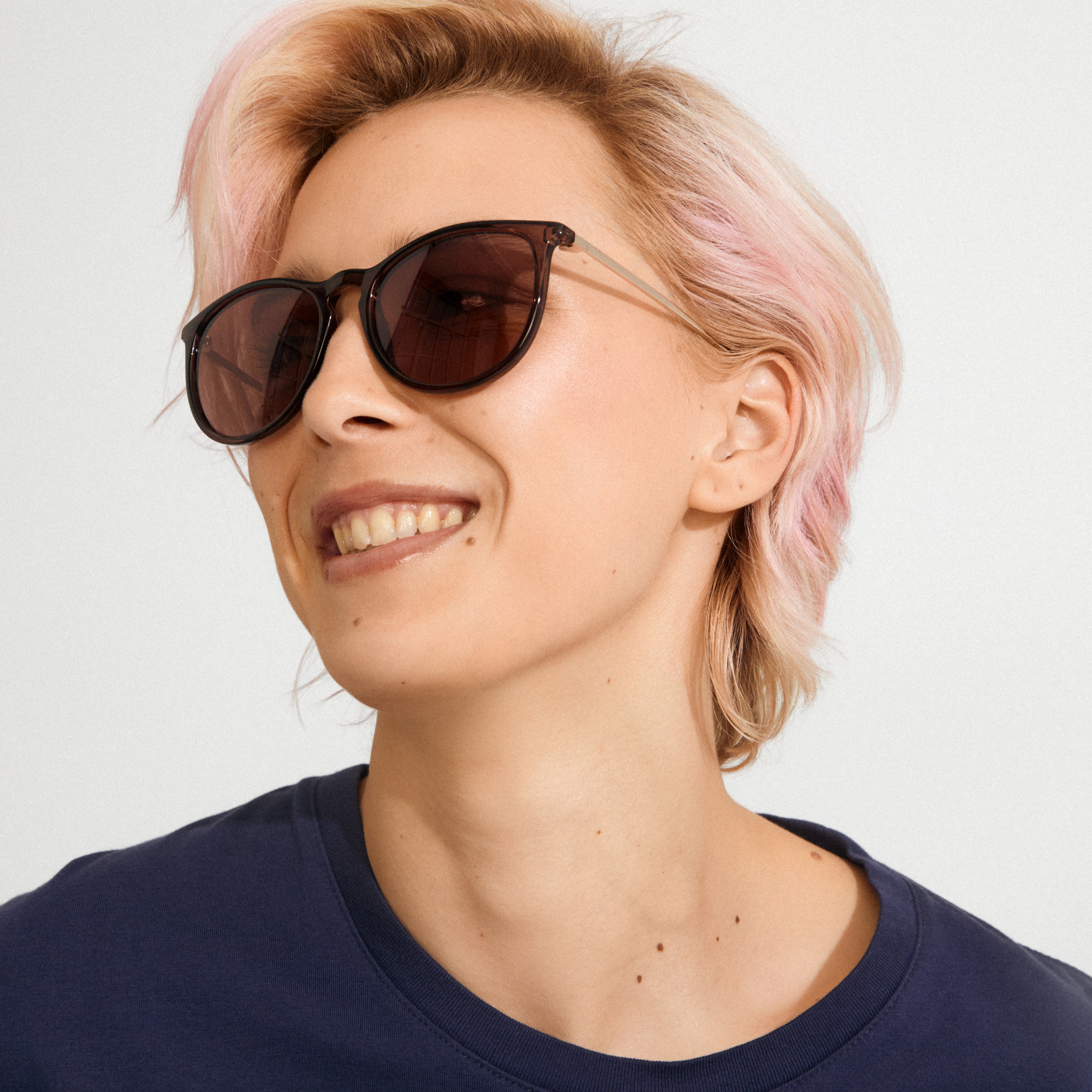 pilgrim-vanille-sonnenbrille-braun-transparent-rosa image 3