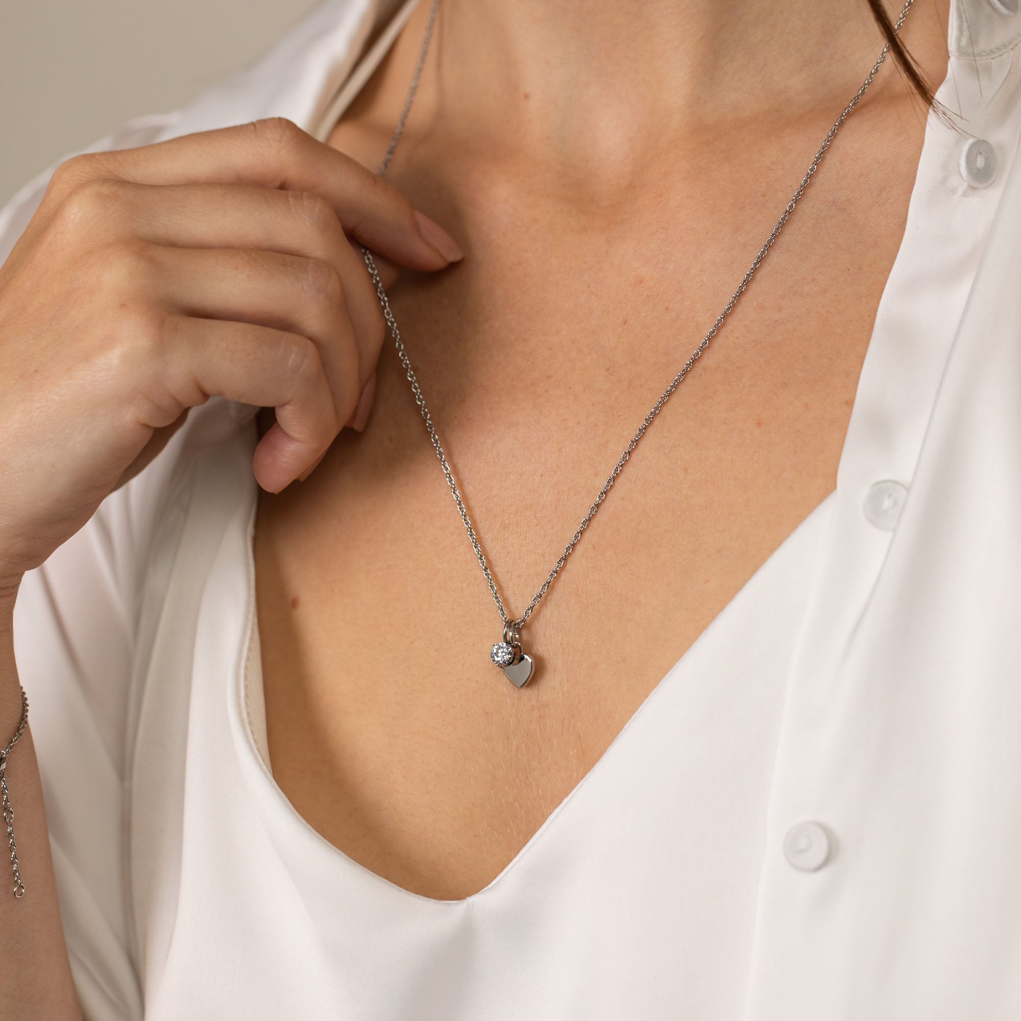 purelei-brave-kette-filigrane-herz-kette-mit-zirkonia-50-55-cm image 6