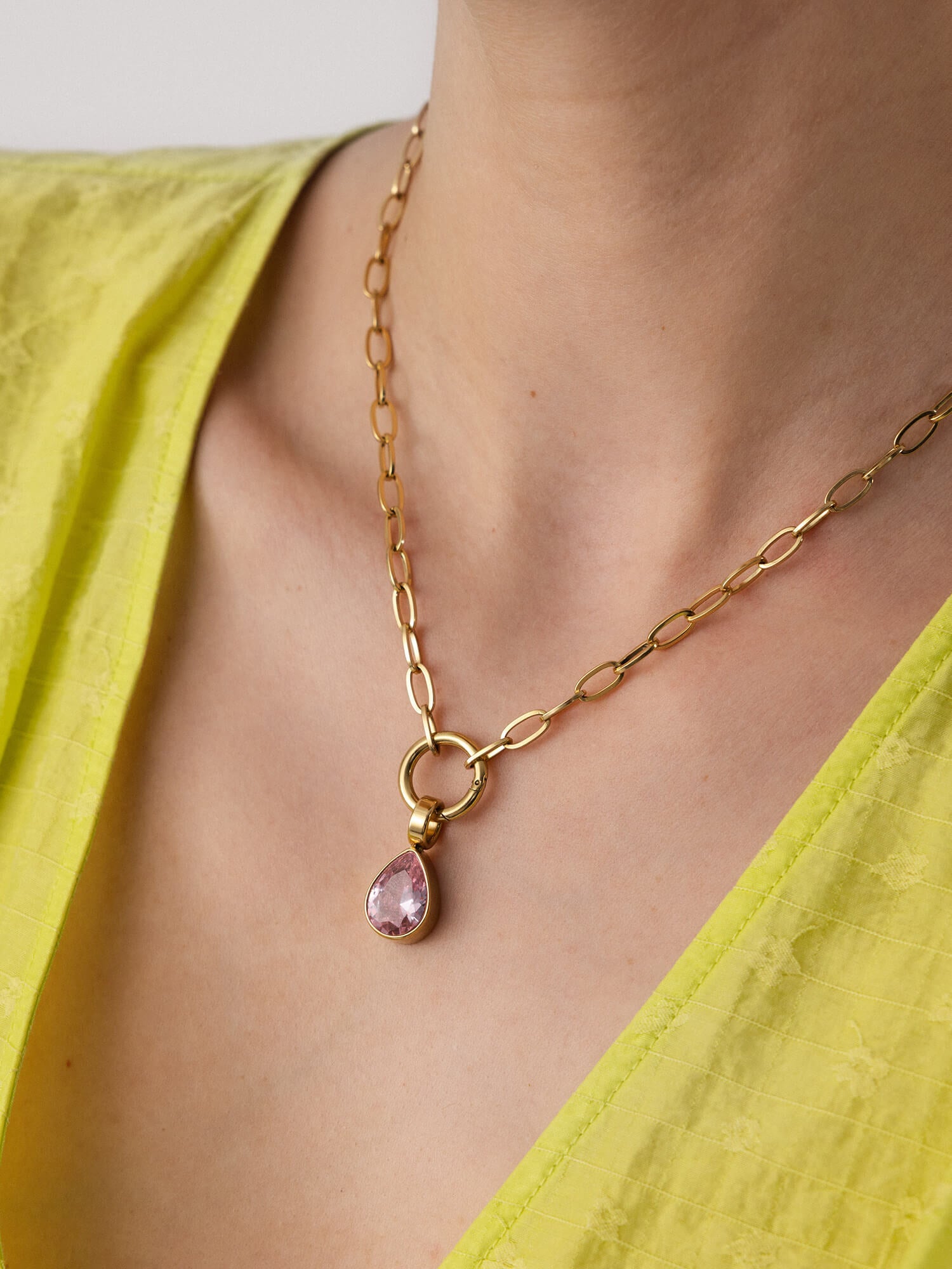 purelei-blush-drop-charm-tropfen-mit-rosa-zirkonia image 2