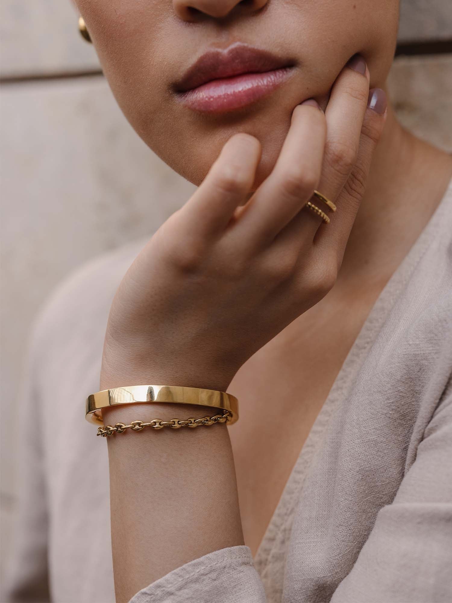 purelei-simplicity-armcuff-schmaler-armreif-mit-verschluss-gr-en-m-l image 2