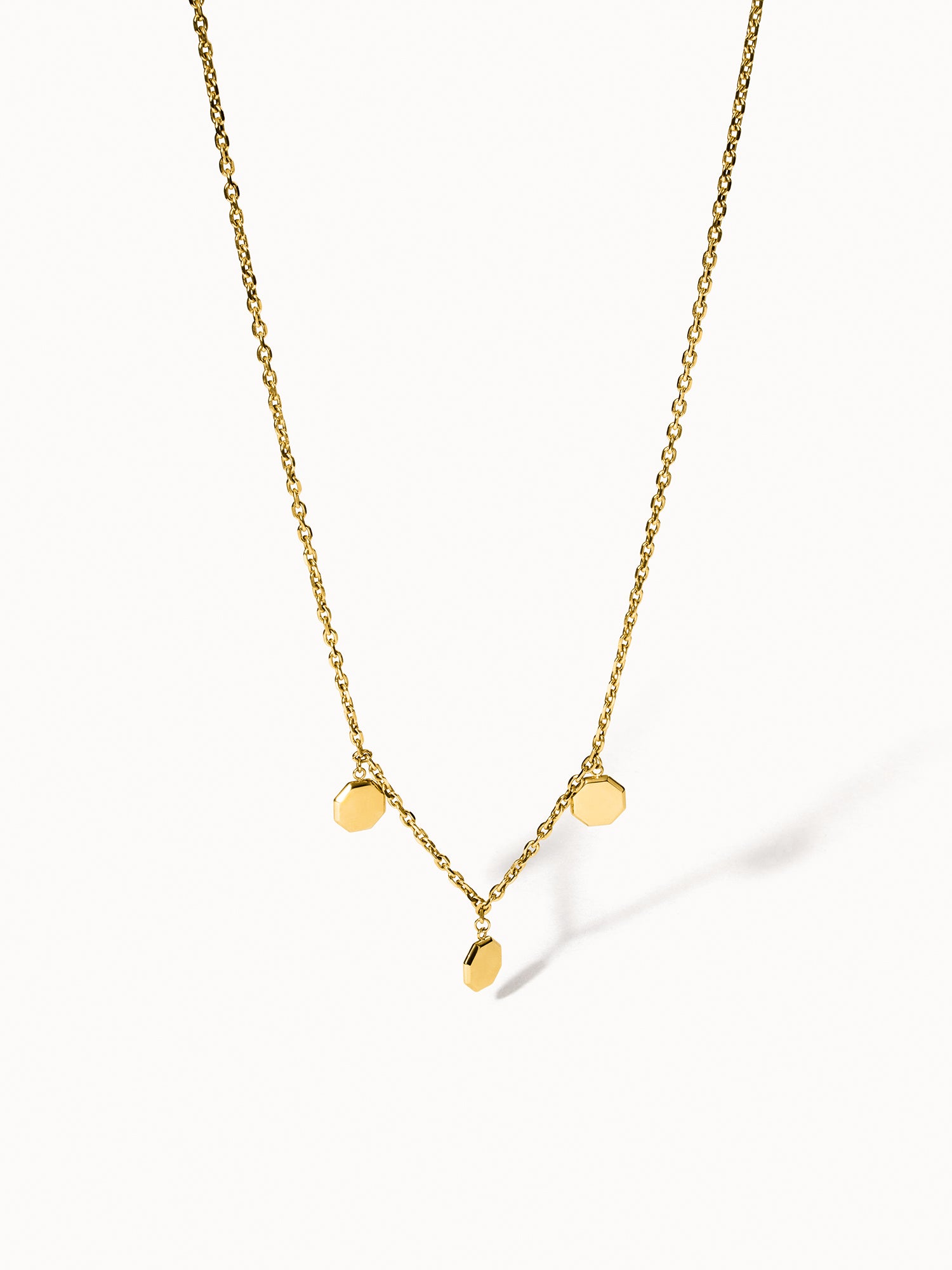 purelei-eternal-kette-gravierbare-initialen-kette-mit-3-anh-ngern image 1