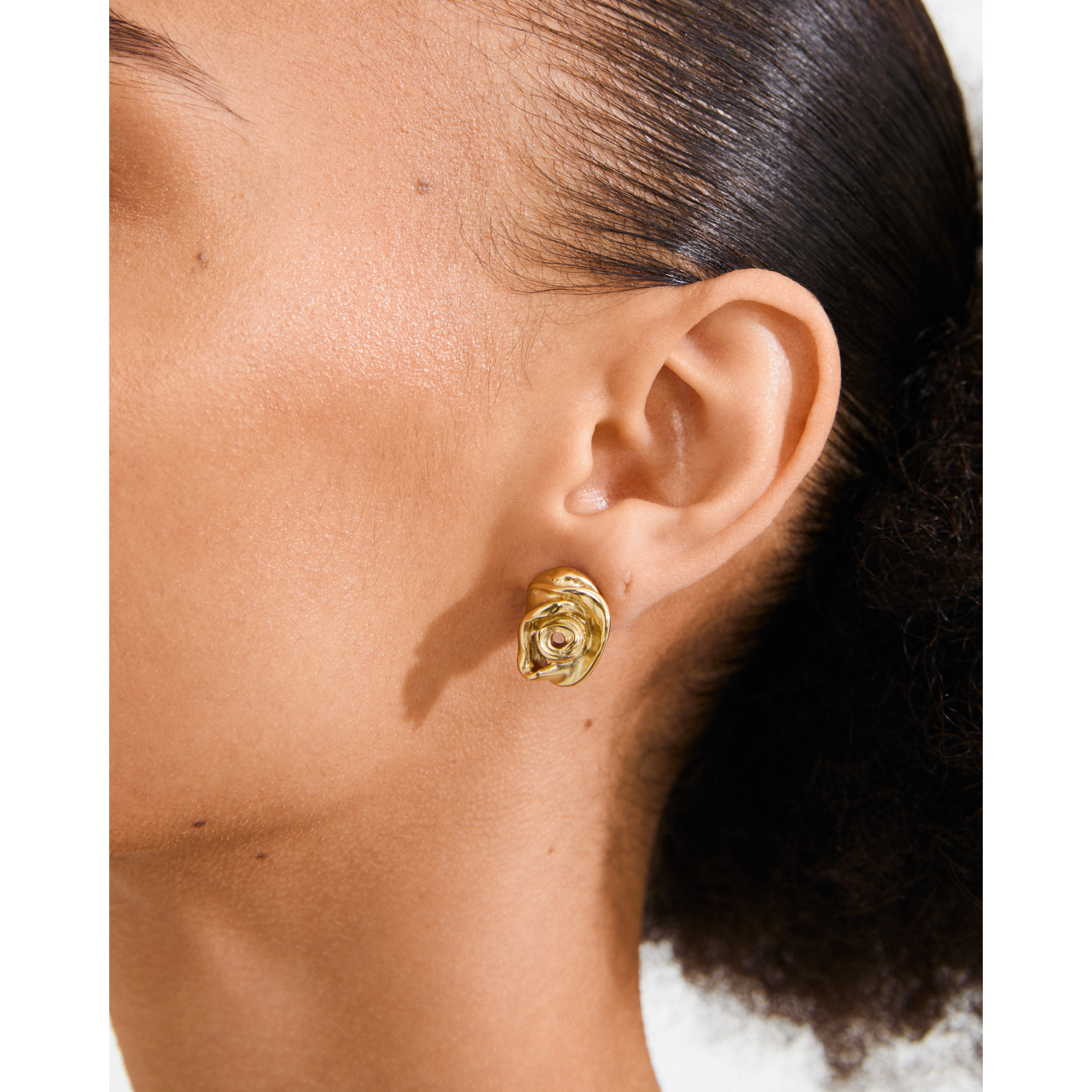 pilgrim-inner-ohrstecker-goldplattiert-rose-organisch image 4