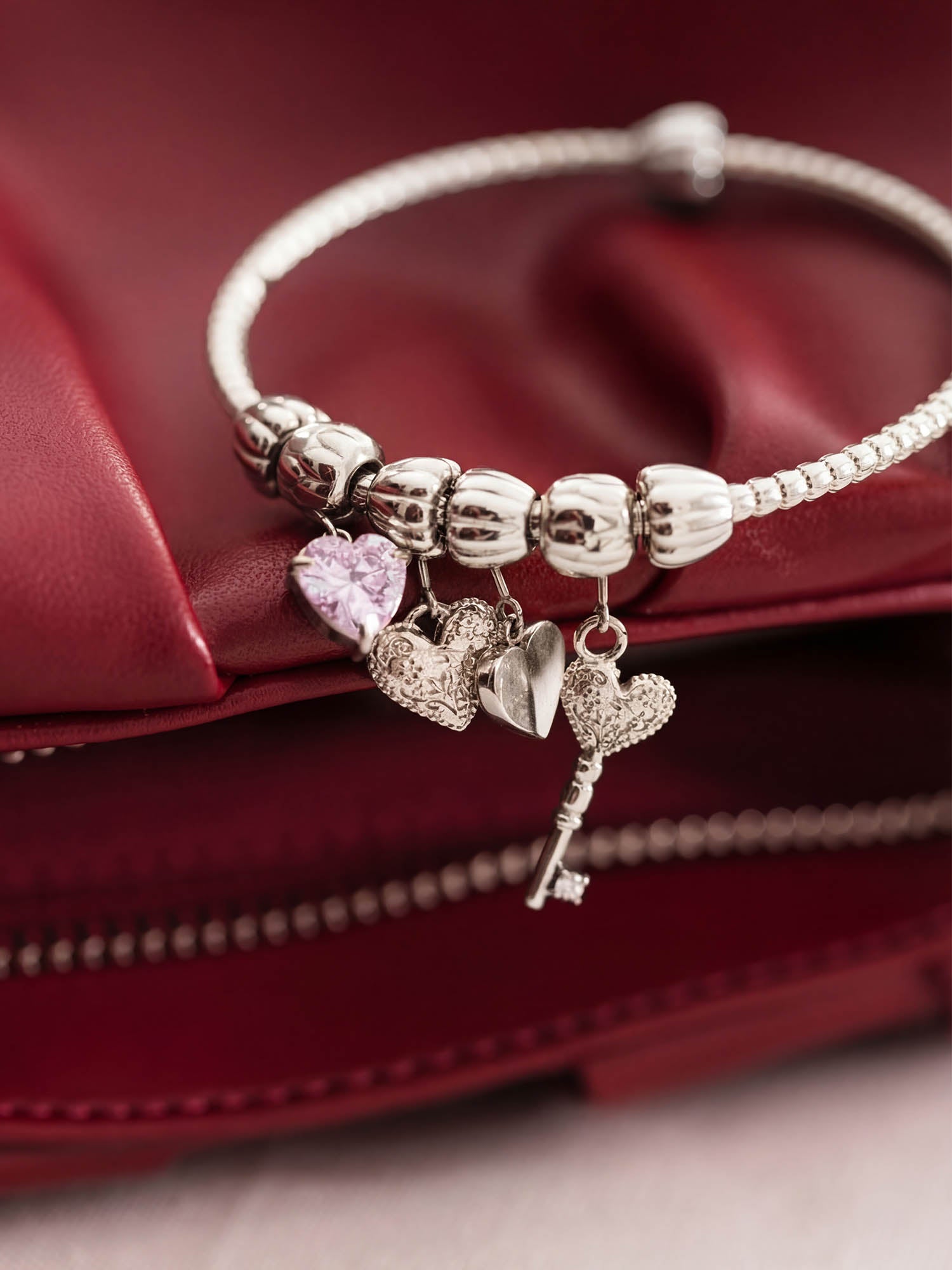 purelei-lei-rosa-herz-charm-herz-charm-aus-edelstahl-mit-rosa-schmuckstein image 6