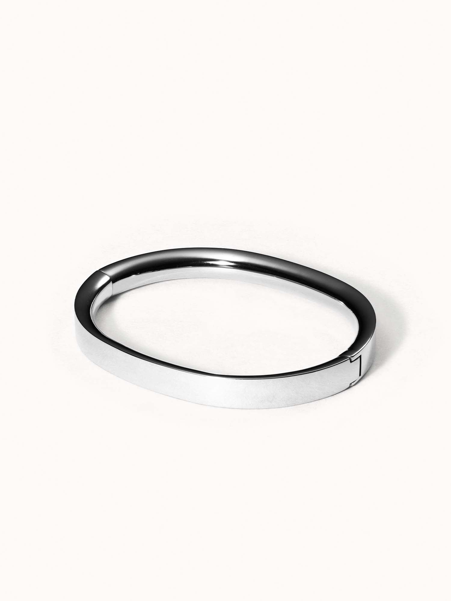purelei-simplicity-armcuff-schmaler-armreif-mit-verschluss-gr-en-m-l image 4
