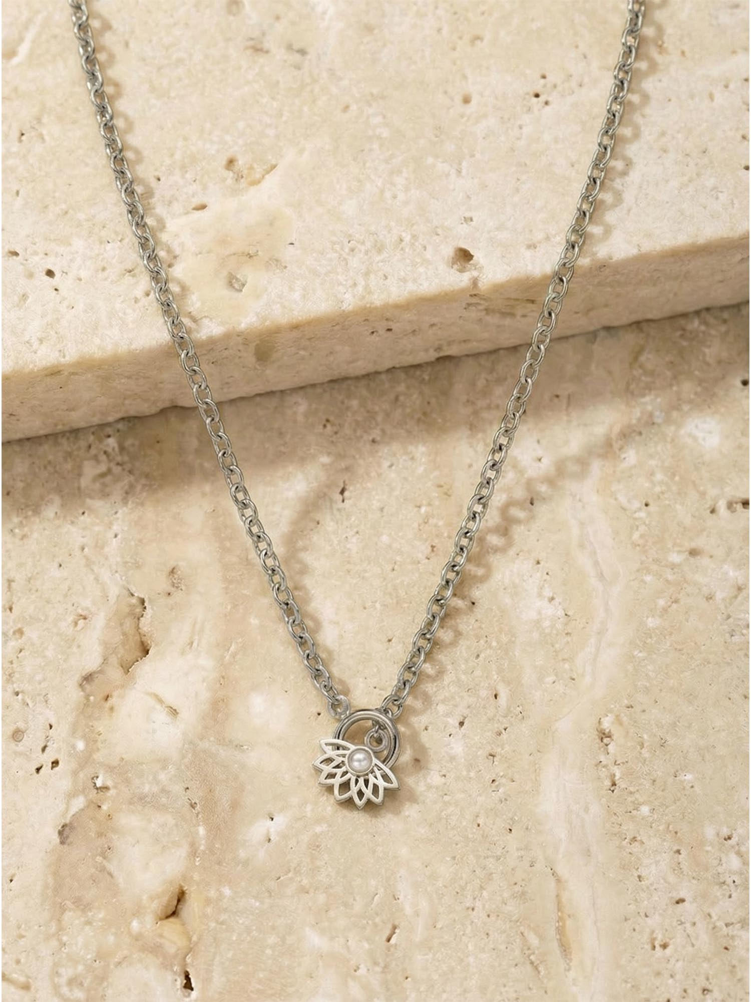 purelei-flowing-kette-y-kette-50-55-cm-mit-lotus-charm-und-perle image 6