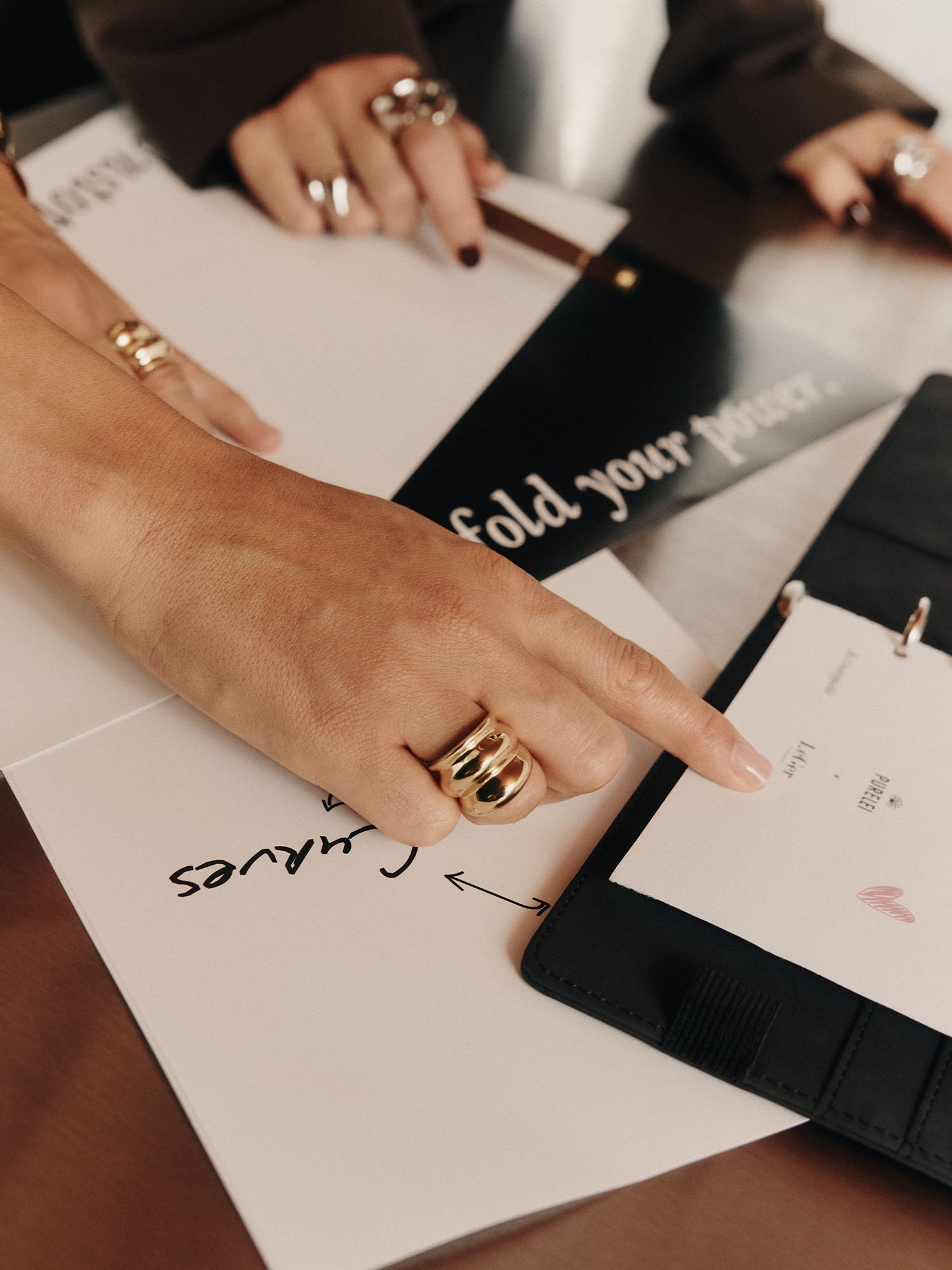 purelei-x-leger-dare-to-shine-ring-breiter-statement-ring-aus-edelstahl image 4