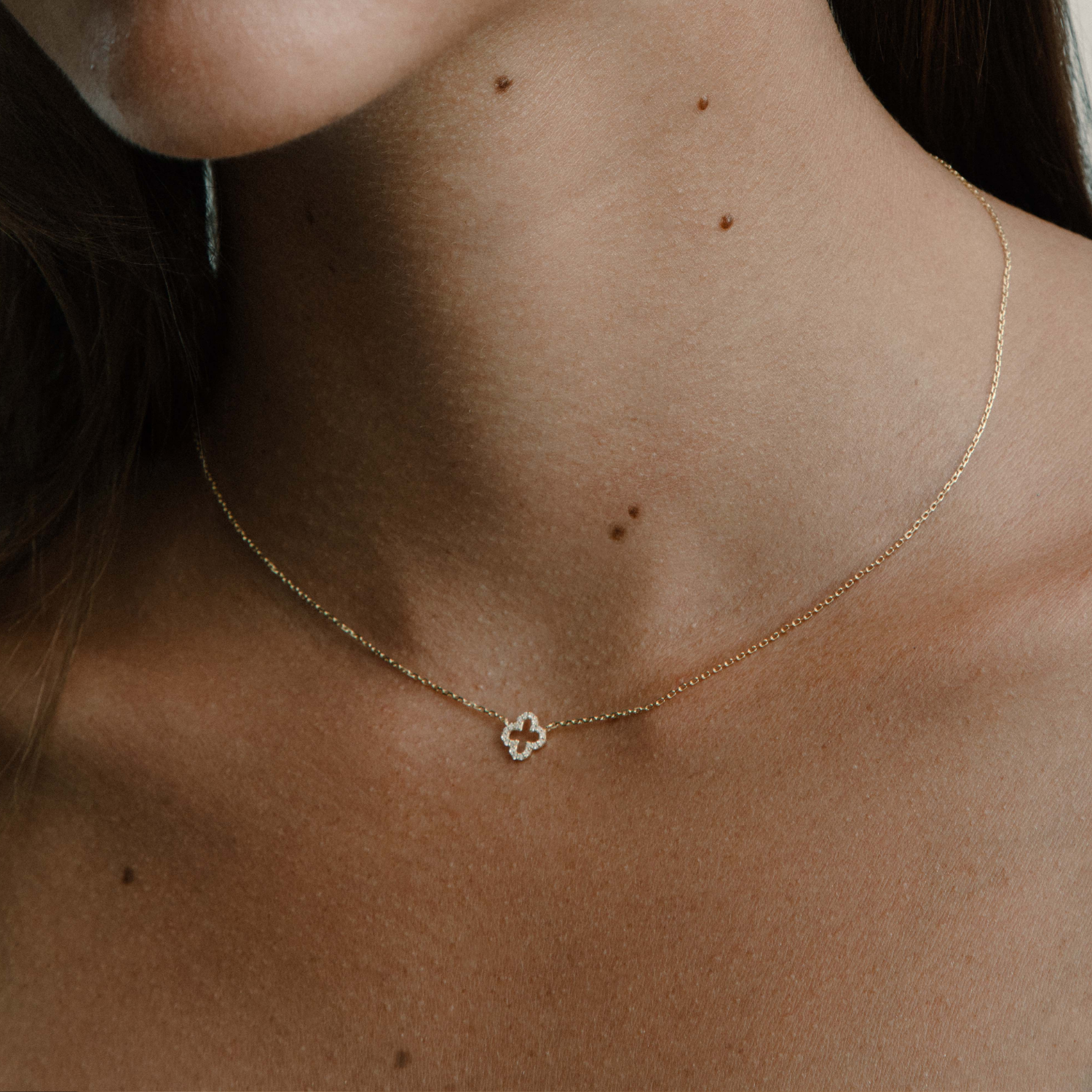 xenox-fine-clover-spark-halskette-585-gelbgold-mit-zirkonia image 2