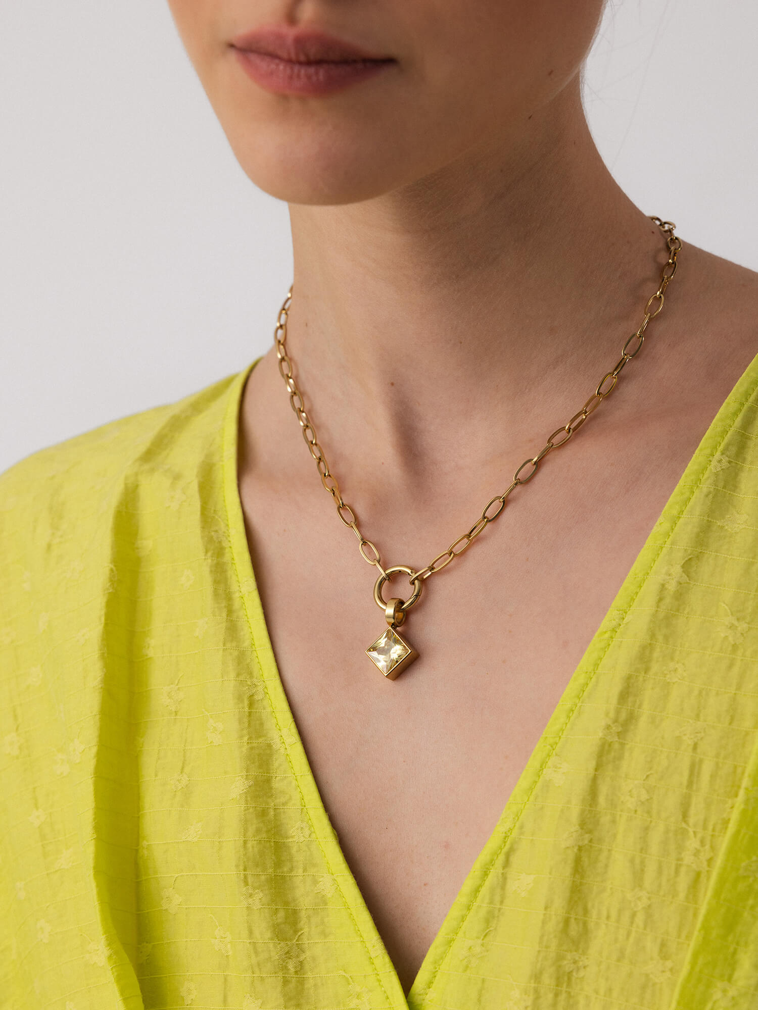 purelei-honey-glow-charm-schmuckstein-anh-nger image 3
