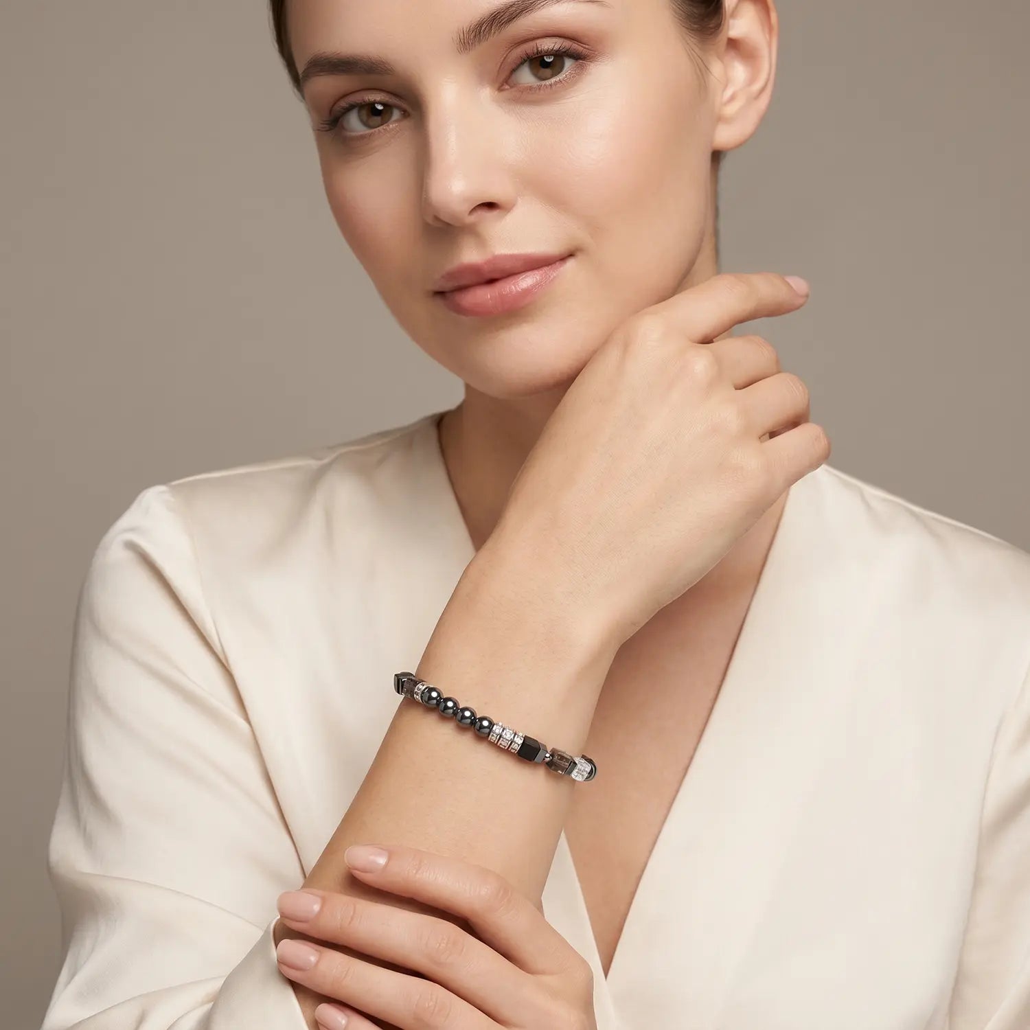 coeur-de-lion-armband-precious-fusion-offset-grau-silber-bergkristall-onyx-rauch image 4