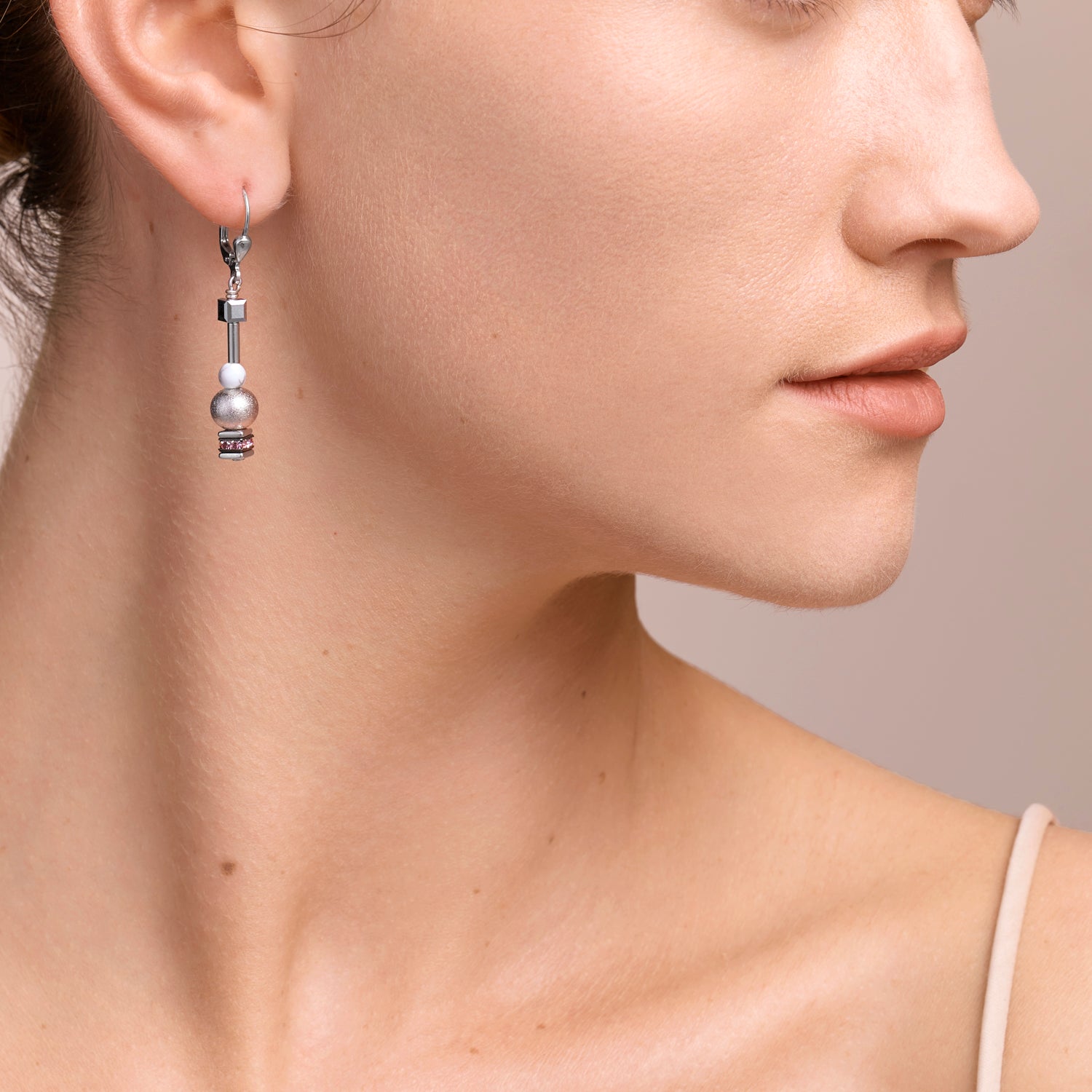 coeur-de-lion-pearls-cubes-ohrringe-silber-rosa-edelstein image 4