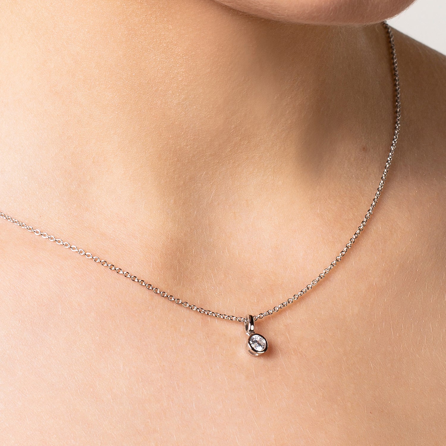 xenox-zarge-halskette-925-sterlingsilber-rhodiniert-mit-solit-r-zirkonia image 4