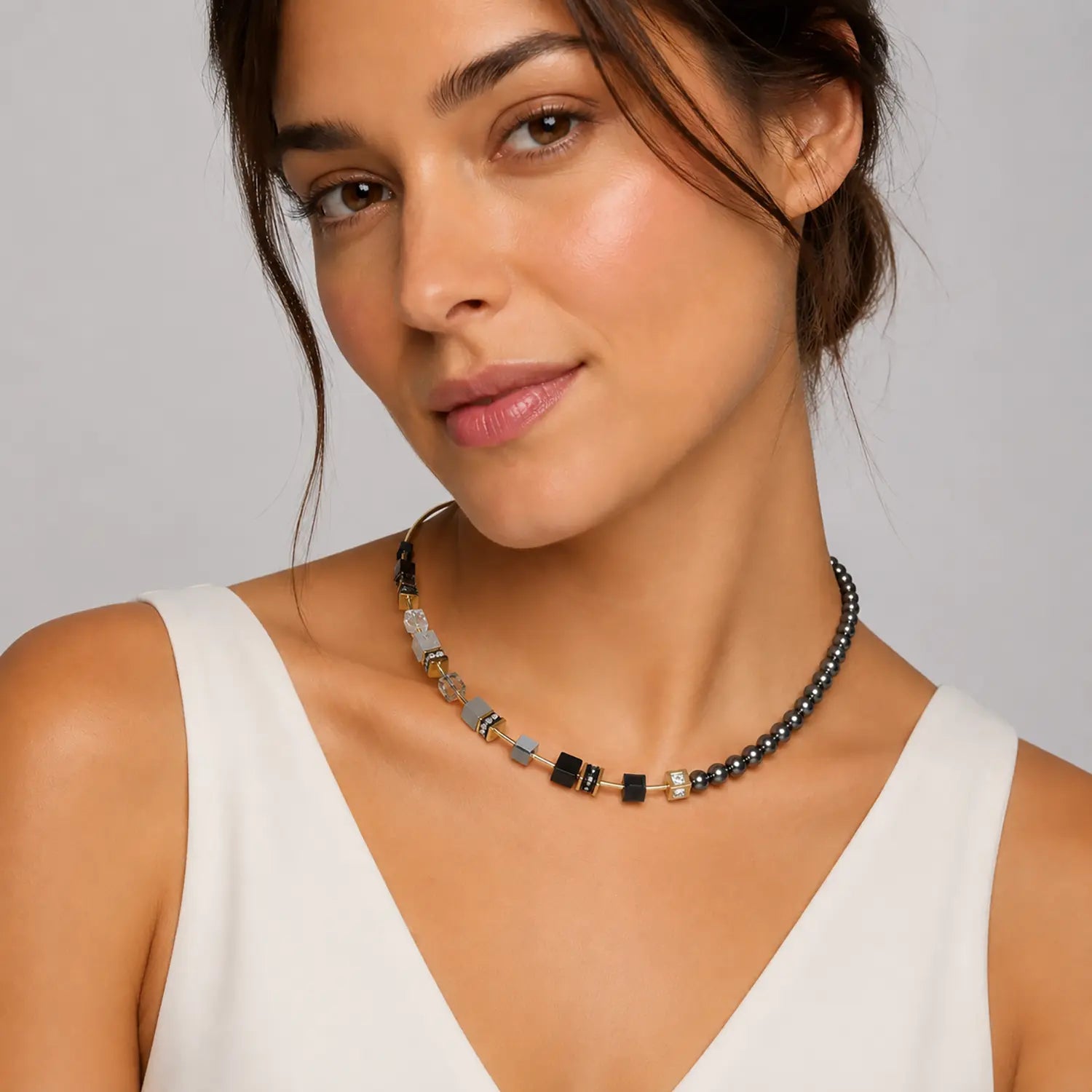 coeur-de-lion-geocube-precious-fusion-pearls-halskette-anthracite-glow-42-6-cm image 4