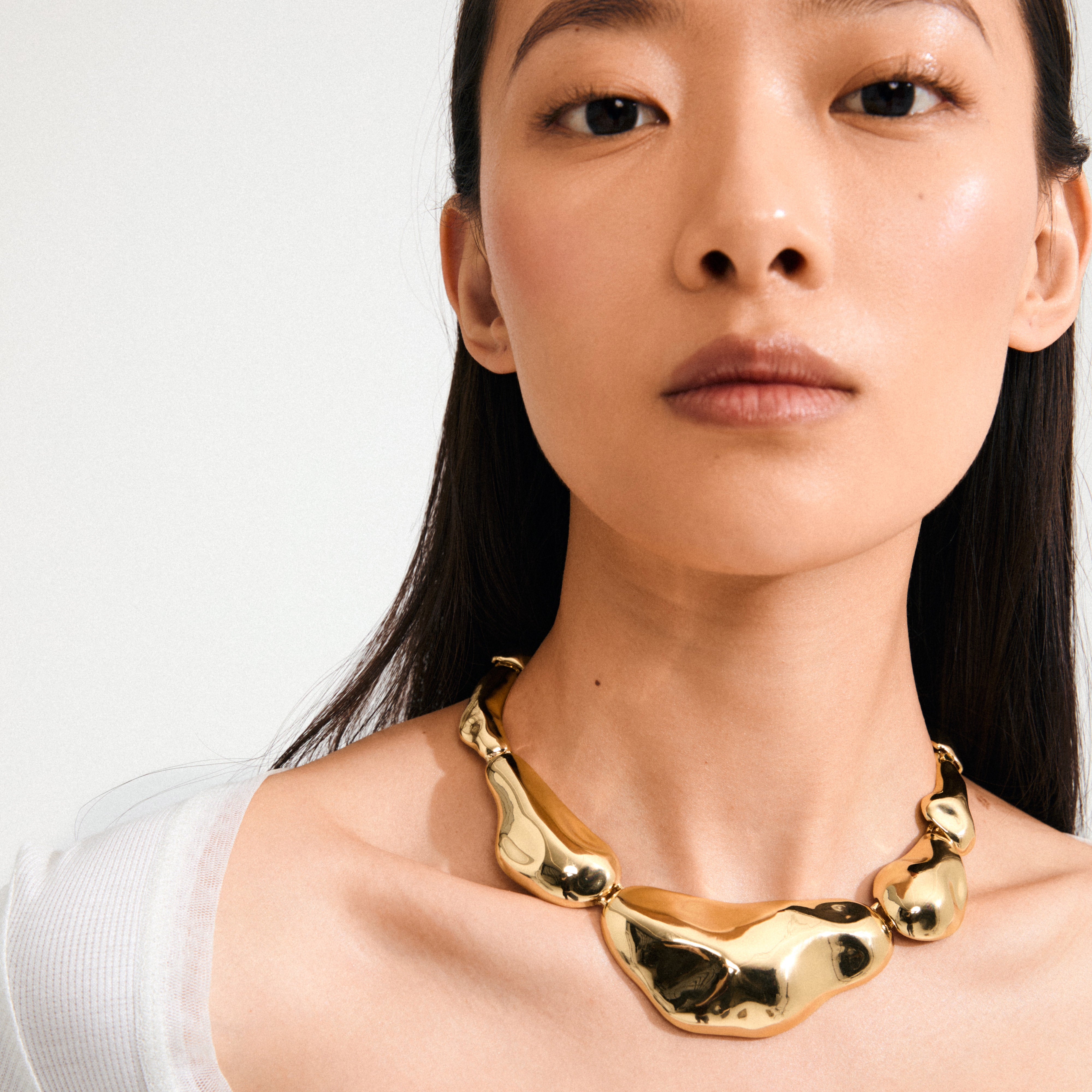 pilgrim-free-statement-kette-vergoldet-asymmetrische-giga-formen image 3
