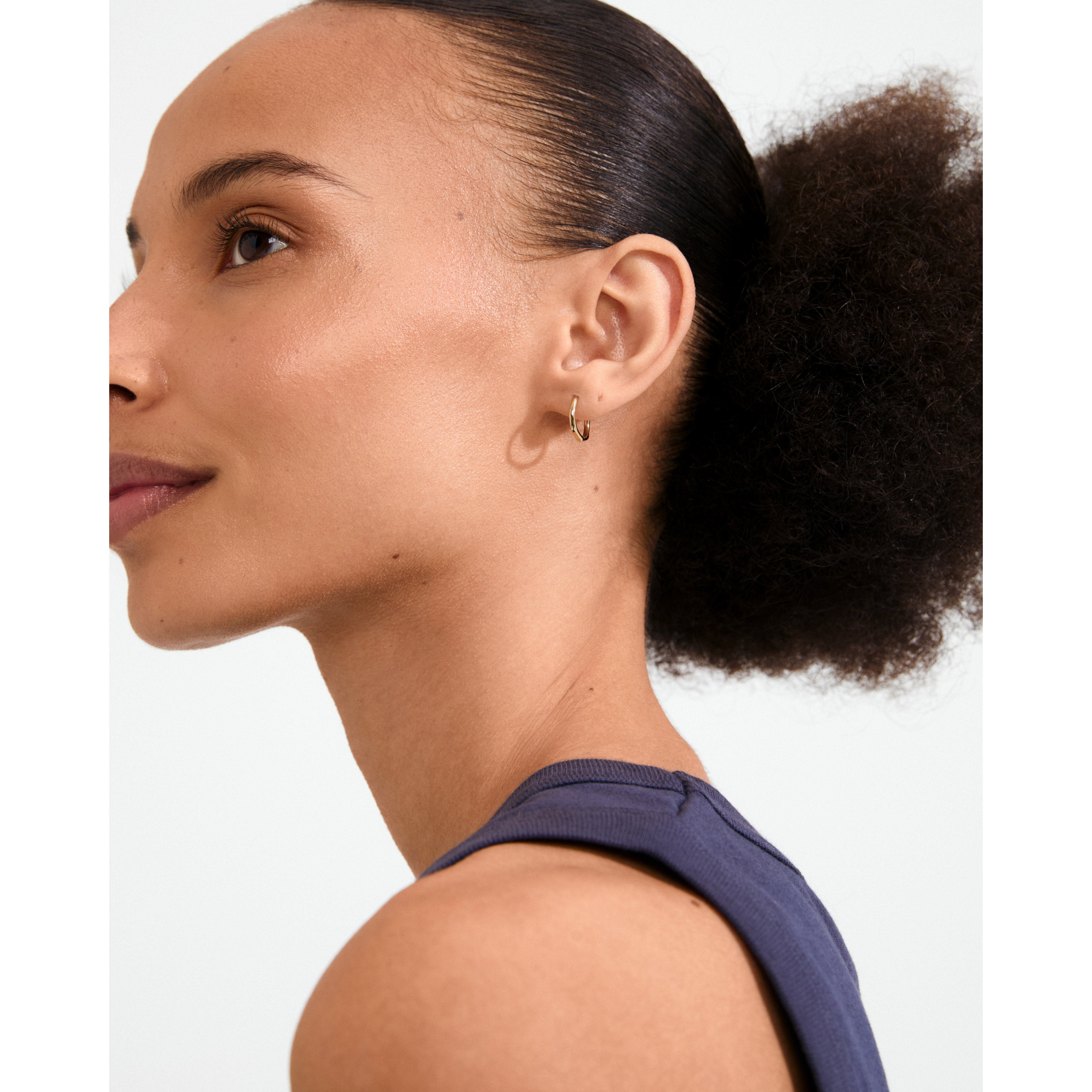 pilgrim-x-dea-pave-hoop-01-single-creole-12-5-mm-18k-vergoldet image 2