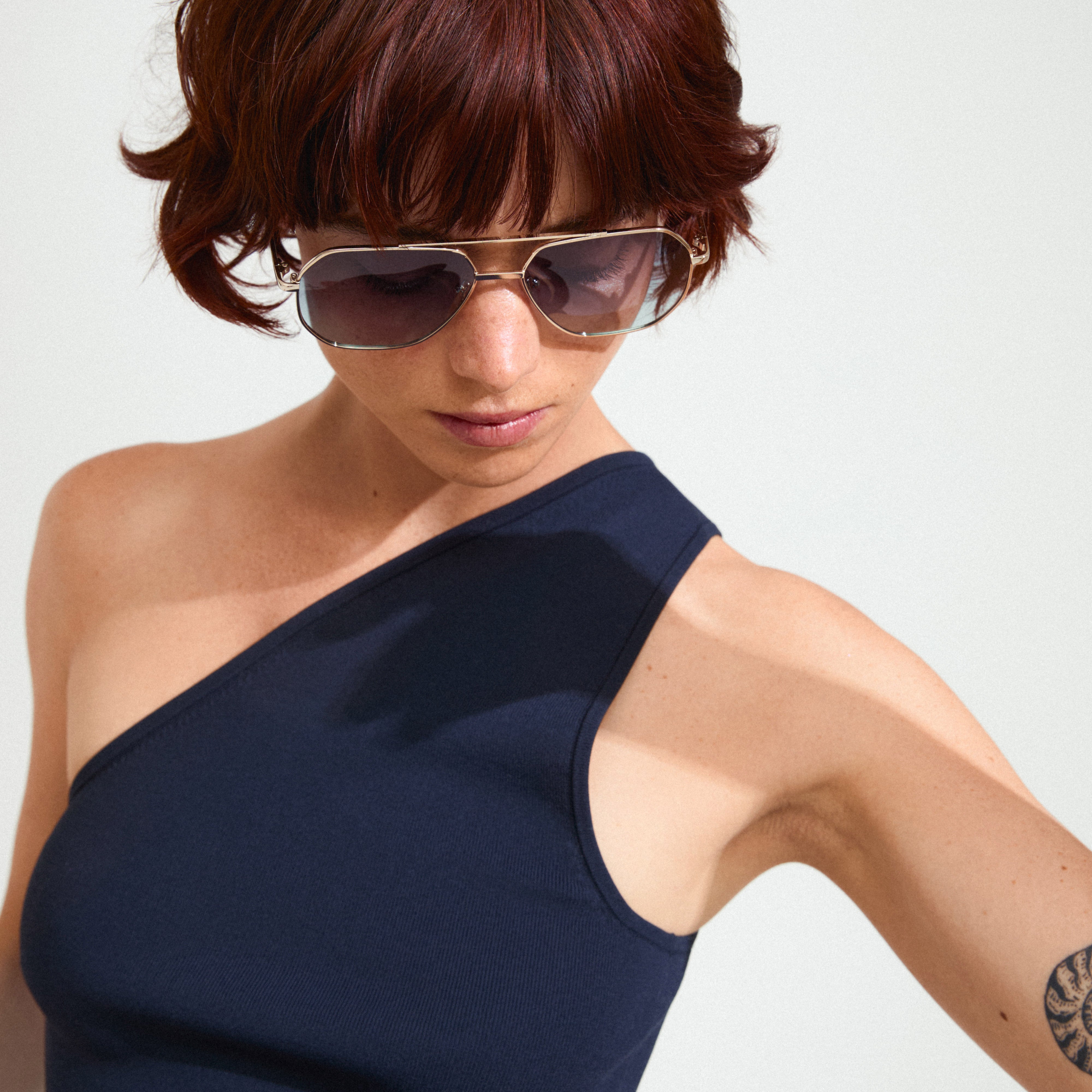 pilgrim-ana-sonnenbrille-grau-gold-piloten-modell image 4