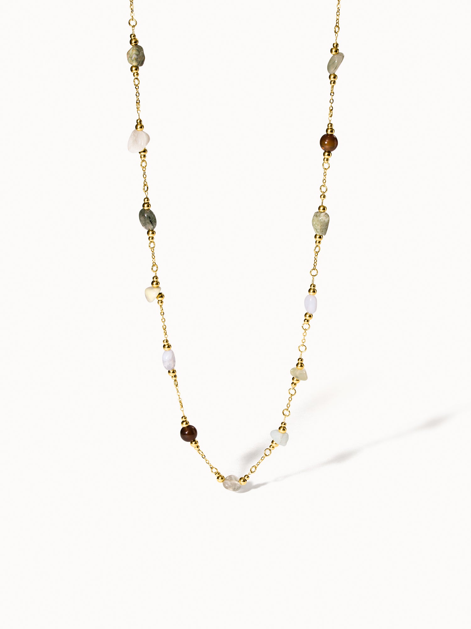 purelei-island-dream-kette-mit-edelsteinen-und-metallperlen image 1