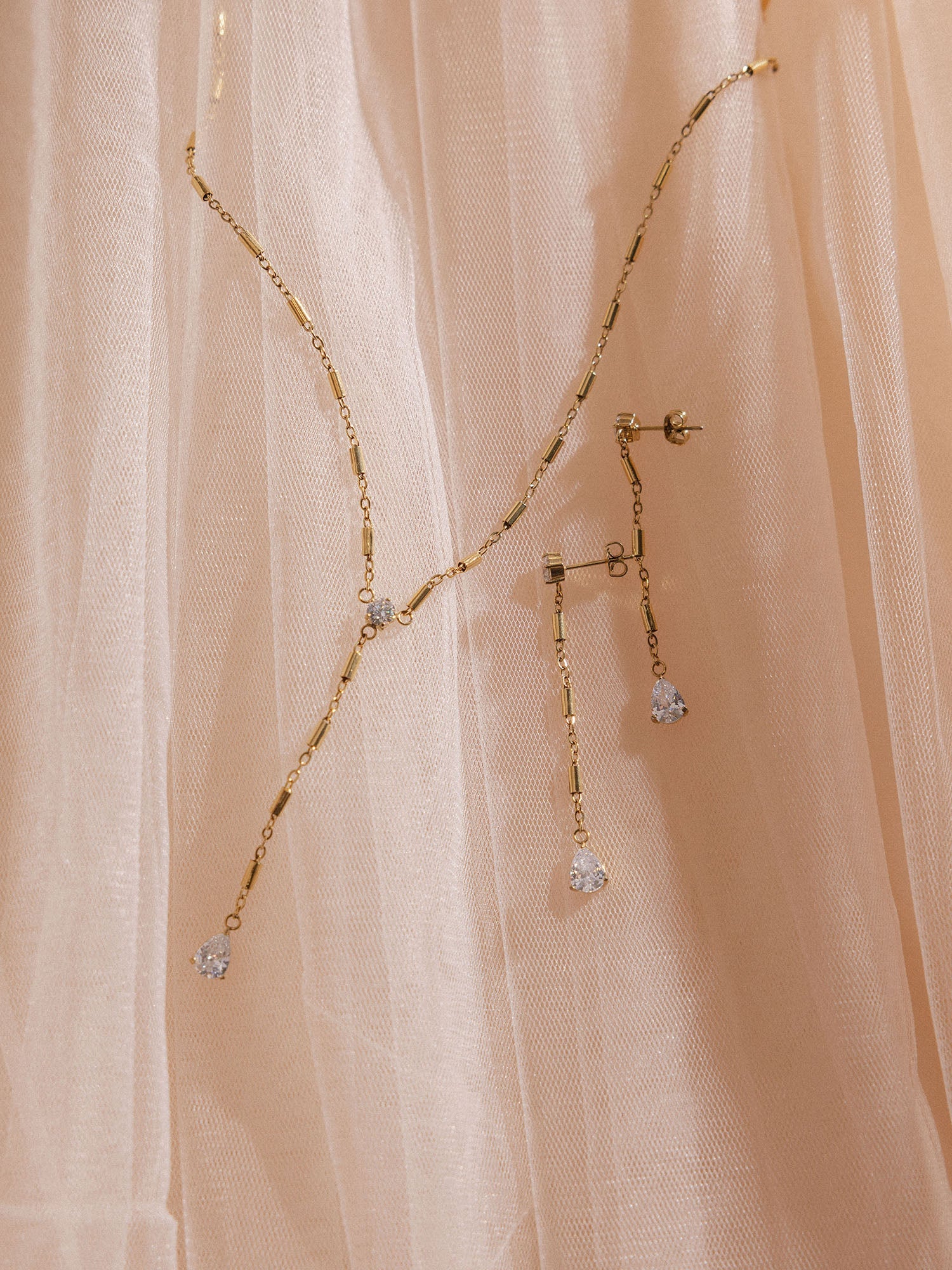 purelei-mahina-club-brilliant-set-y-kette-ohrringe-mit-zirkonia image 4