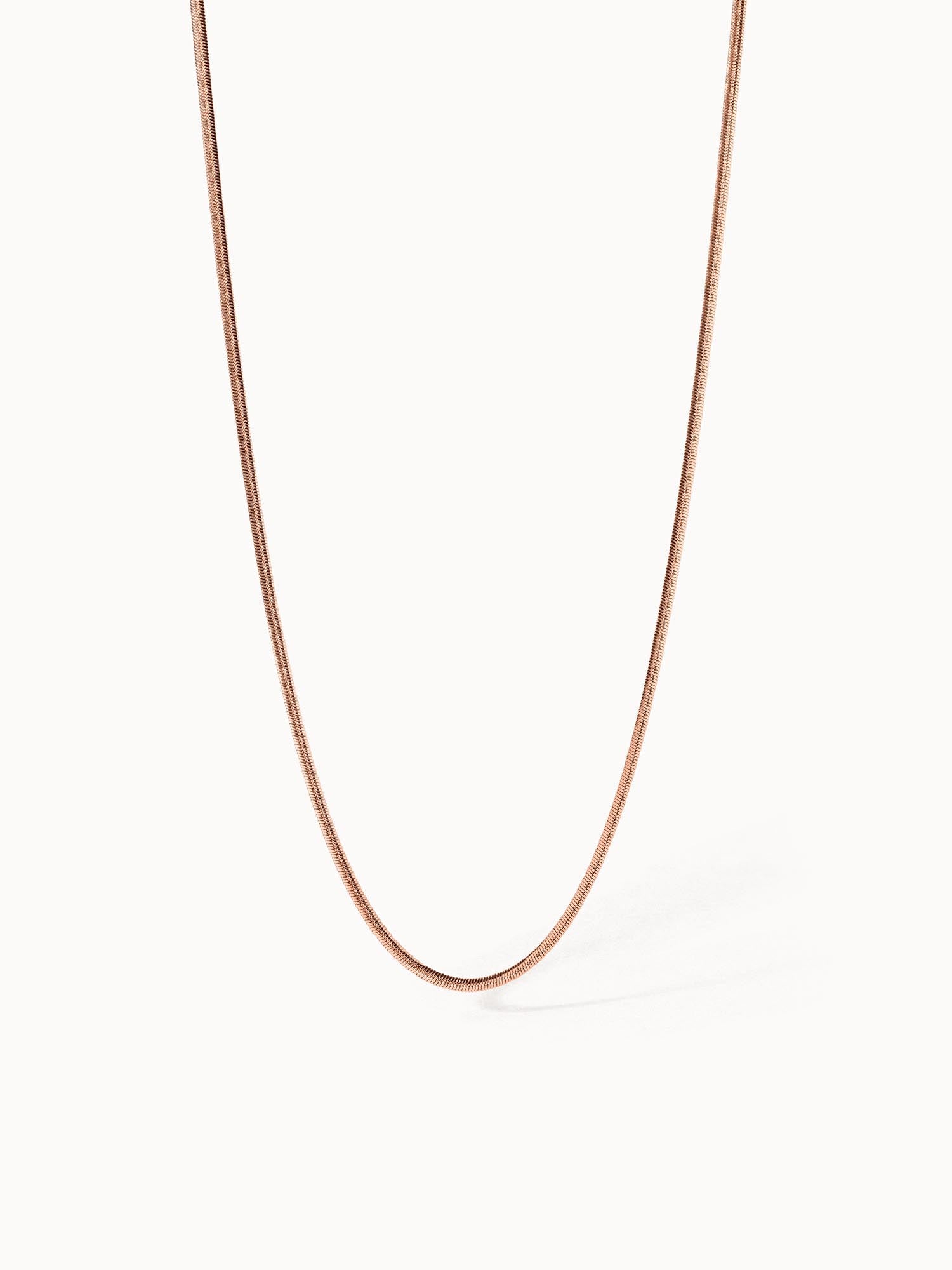 purelei-sleeky-kette-minimalistische-halskette-40-45-cm image 4