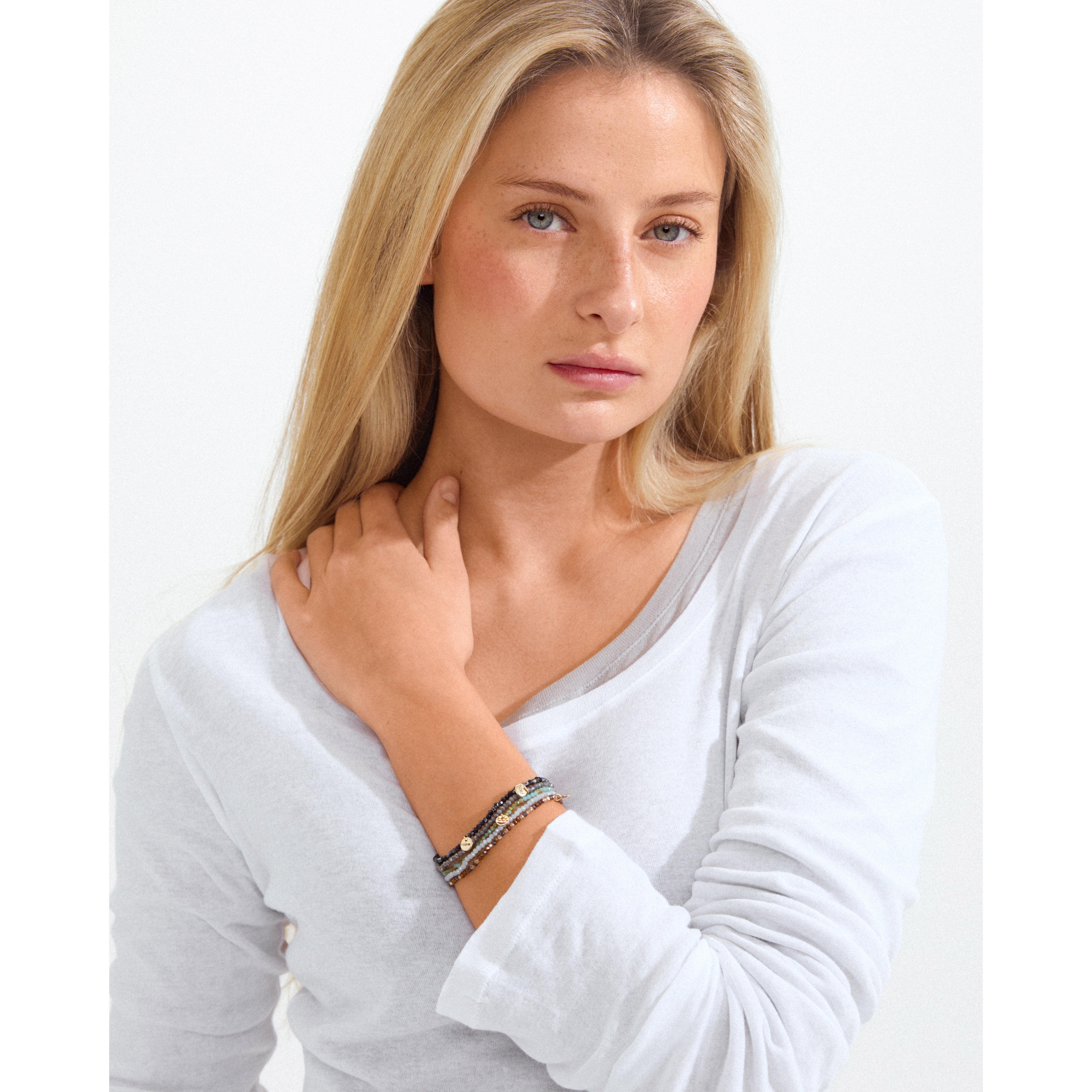 pilgrim-indie-armband-grau-goldplattiert image 5