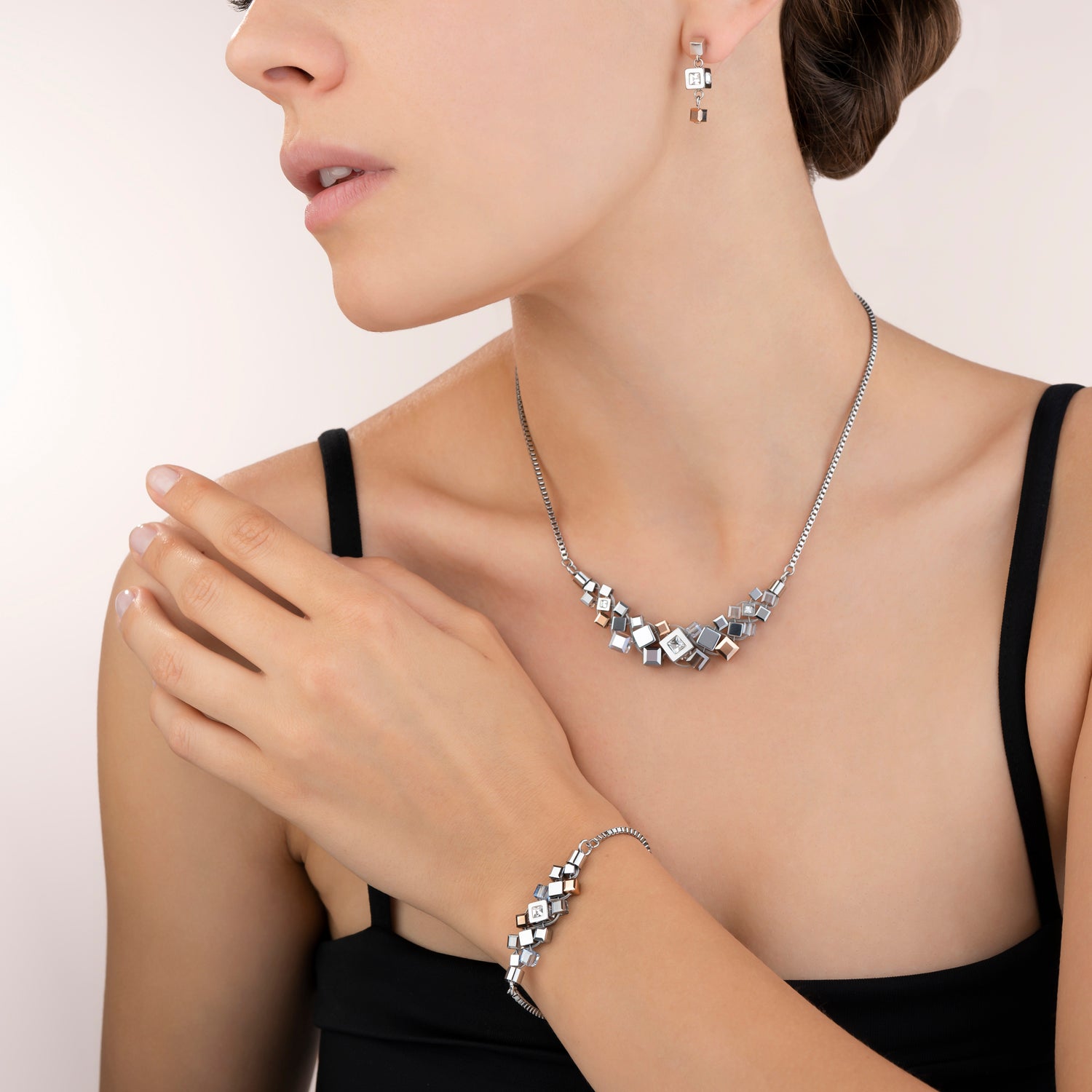coeur-de-lion-geocube-cluster-ohrringe-silber-rosegold image 3