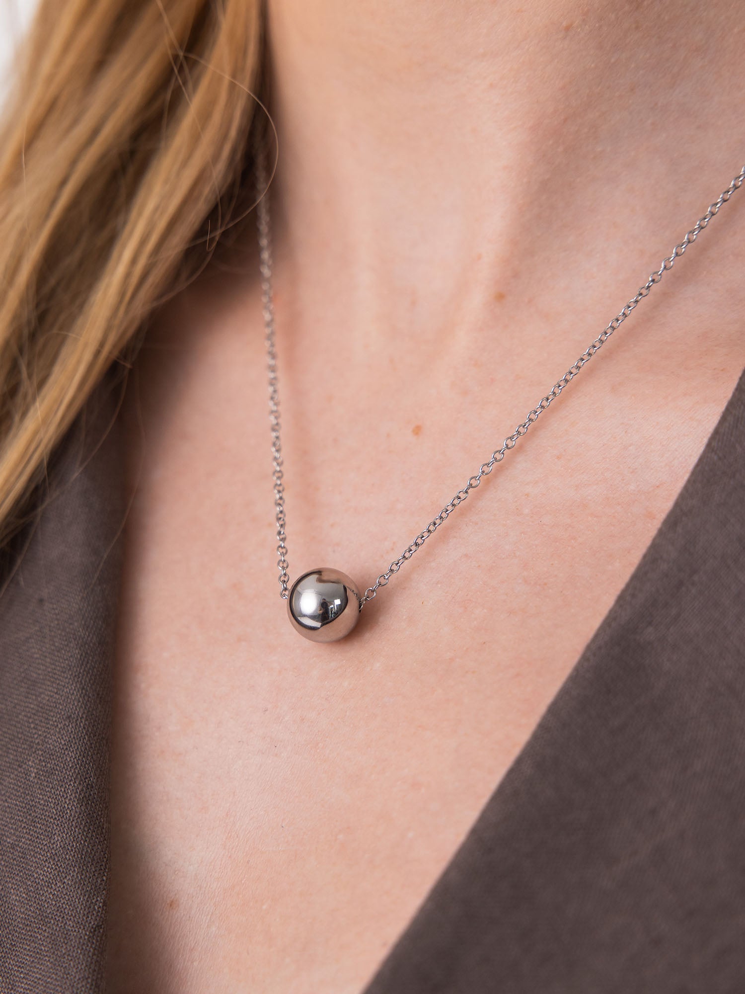 purelei-minimalist-orb-kette-filigrane-kugelkette-in-gold-silber-ros-gold image 6