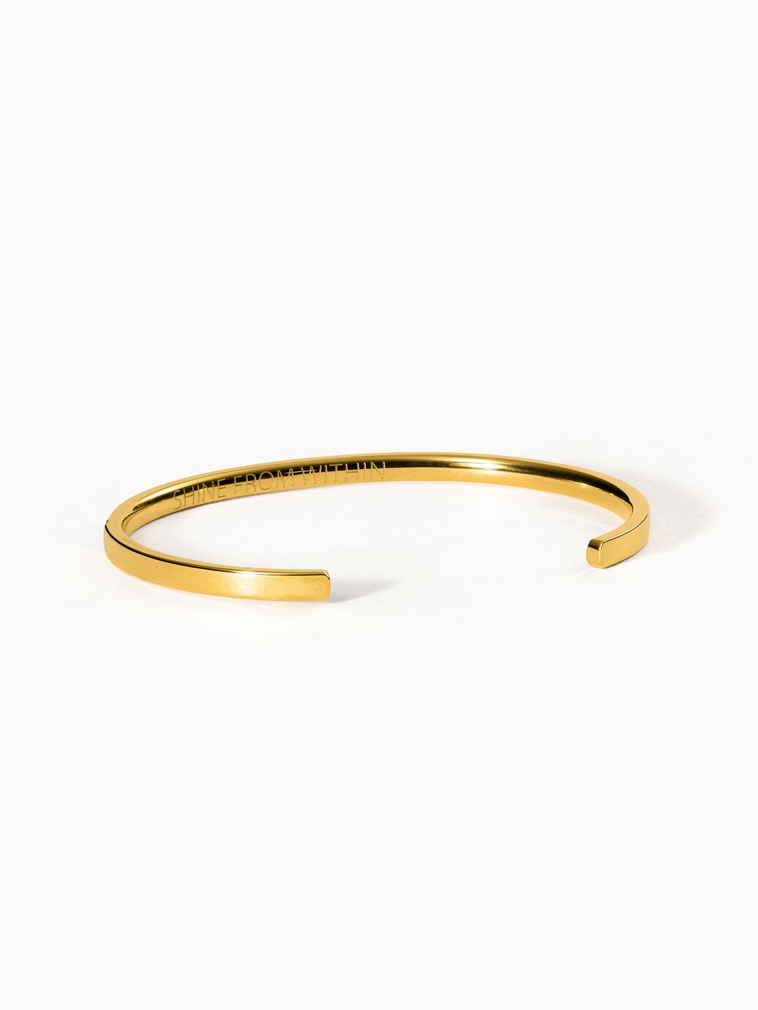 purelei-shine-from-within-armreif-offener-armcuff-mit-zirkonia-in-s-m-m-l image 4