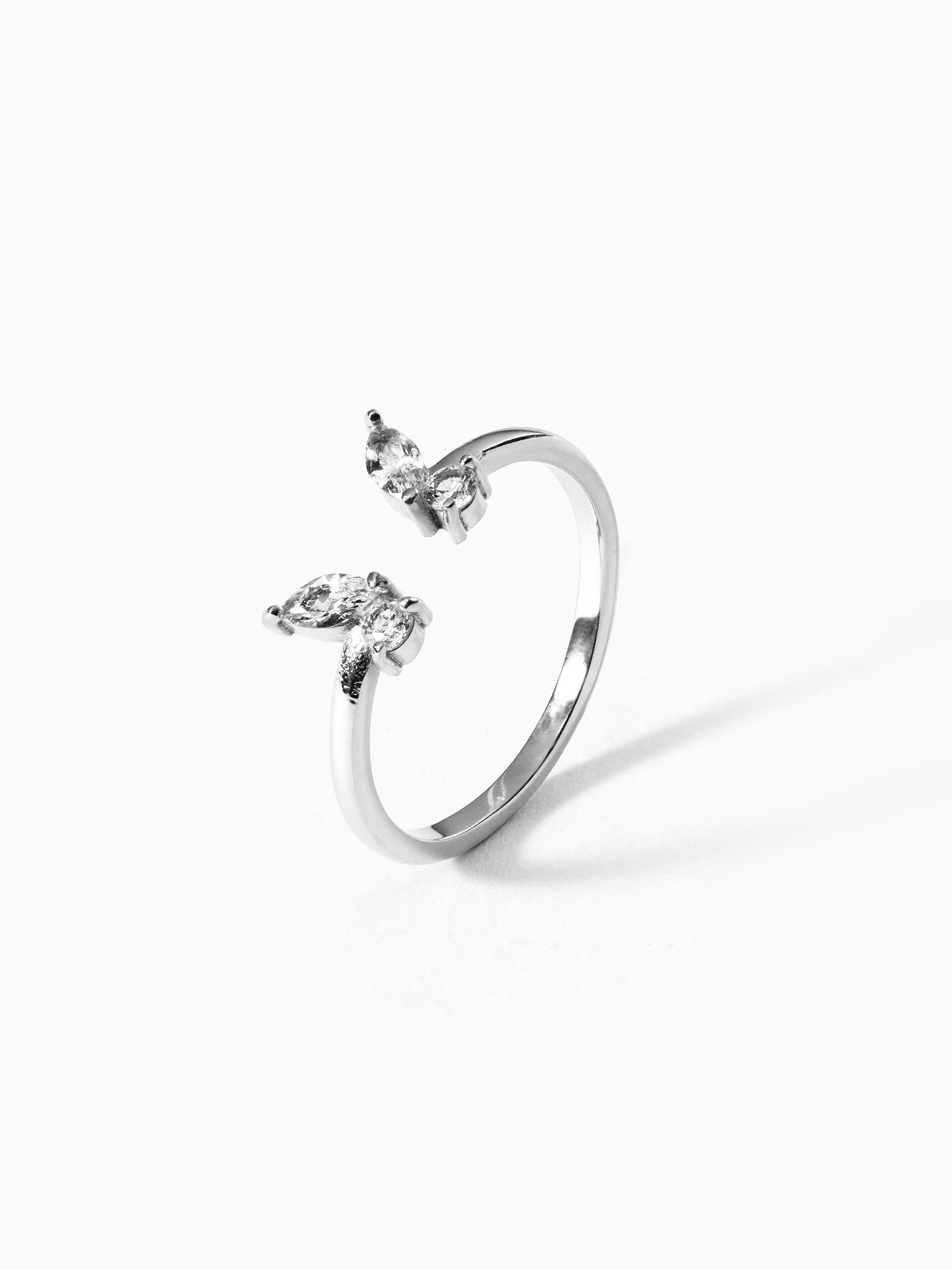 purelei-schmetterling-ring-ring-mit-schmetterling-detail-und-zirkonia image 5