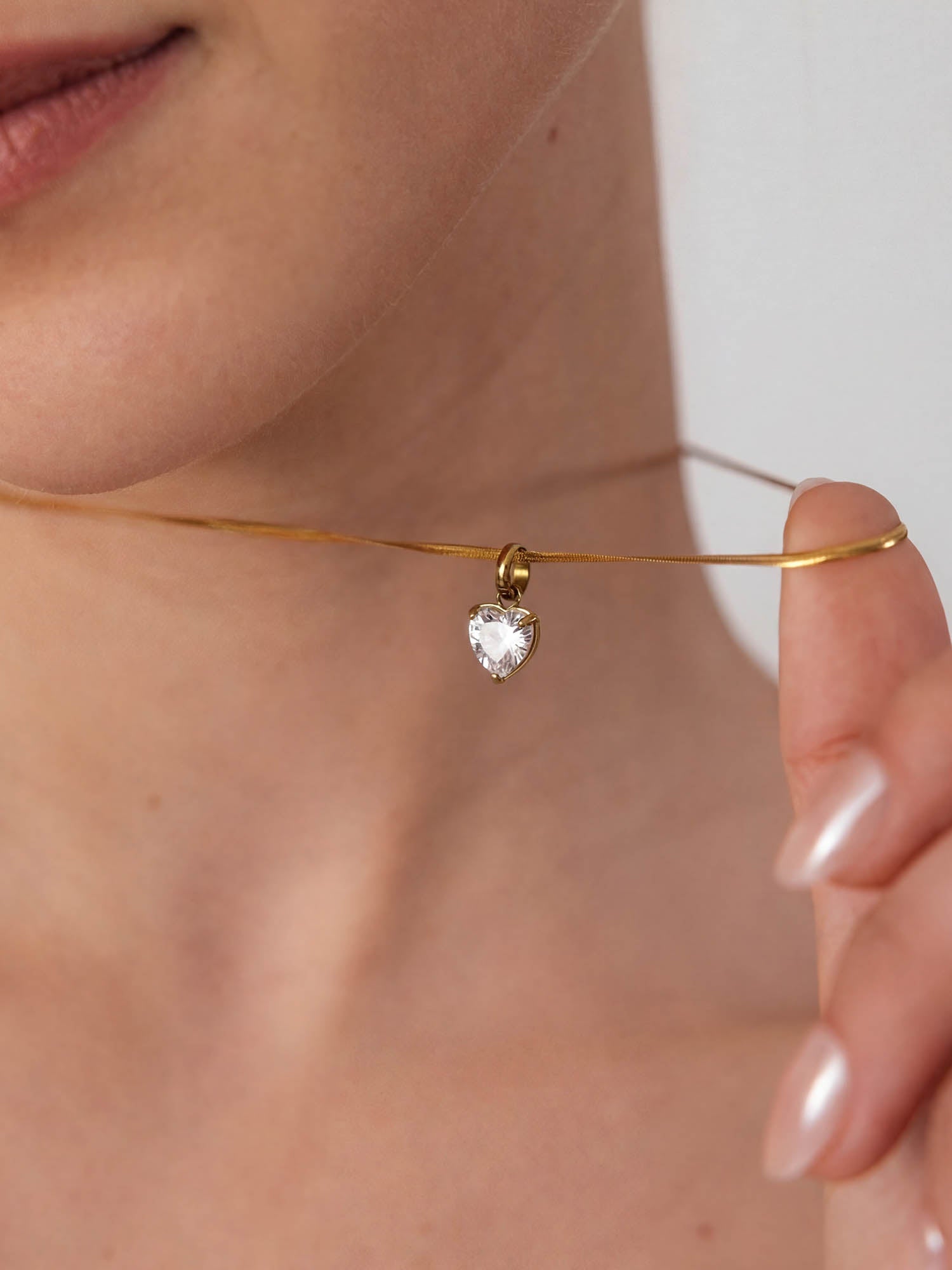 purelei-white-heart-charm-herz-anh-nger image 3