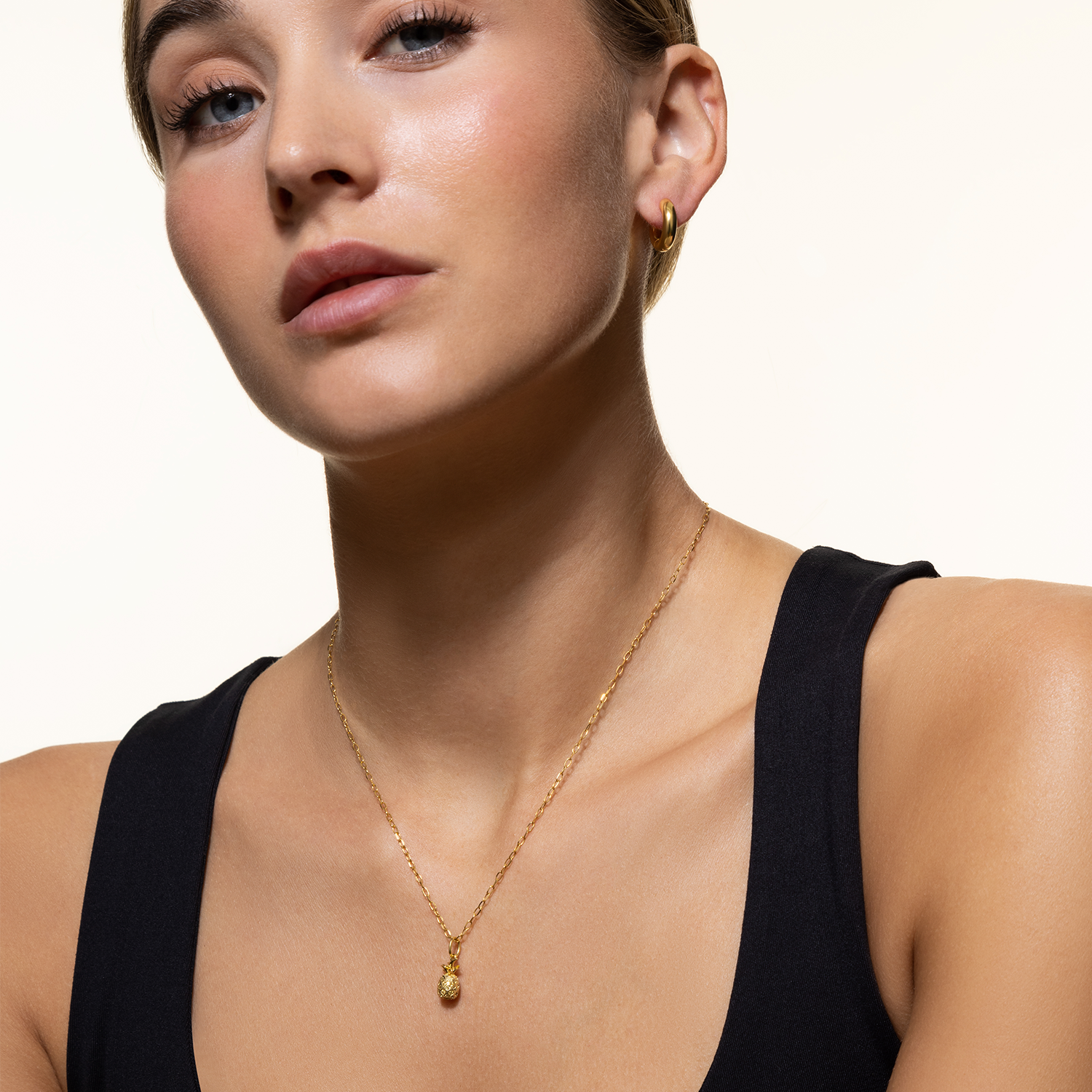 xenox-ananas-charm-925-sterlingsilber-18k-vergoldung image 3
