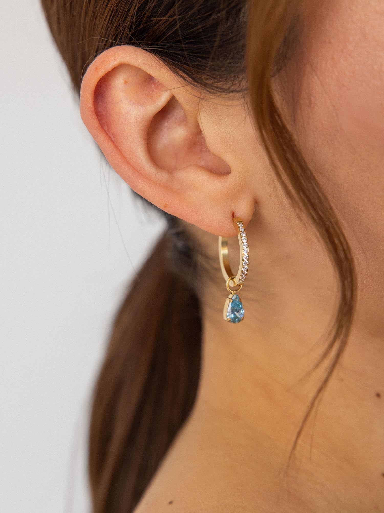purelei-felice-bluemarine-ohrringe-creolen-15-6-mm-mit-aquamarin-zirkonia-anh-ng image 2