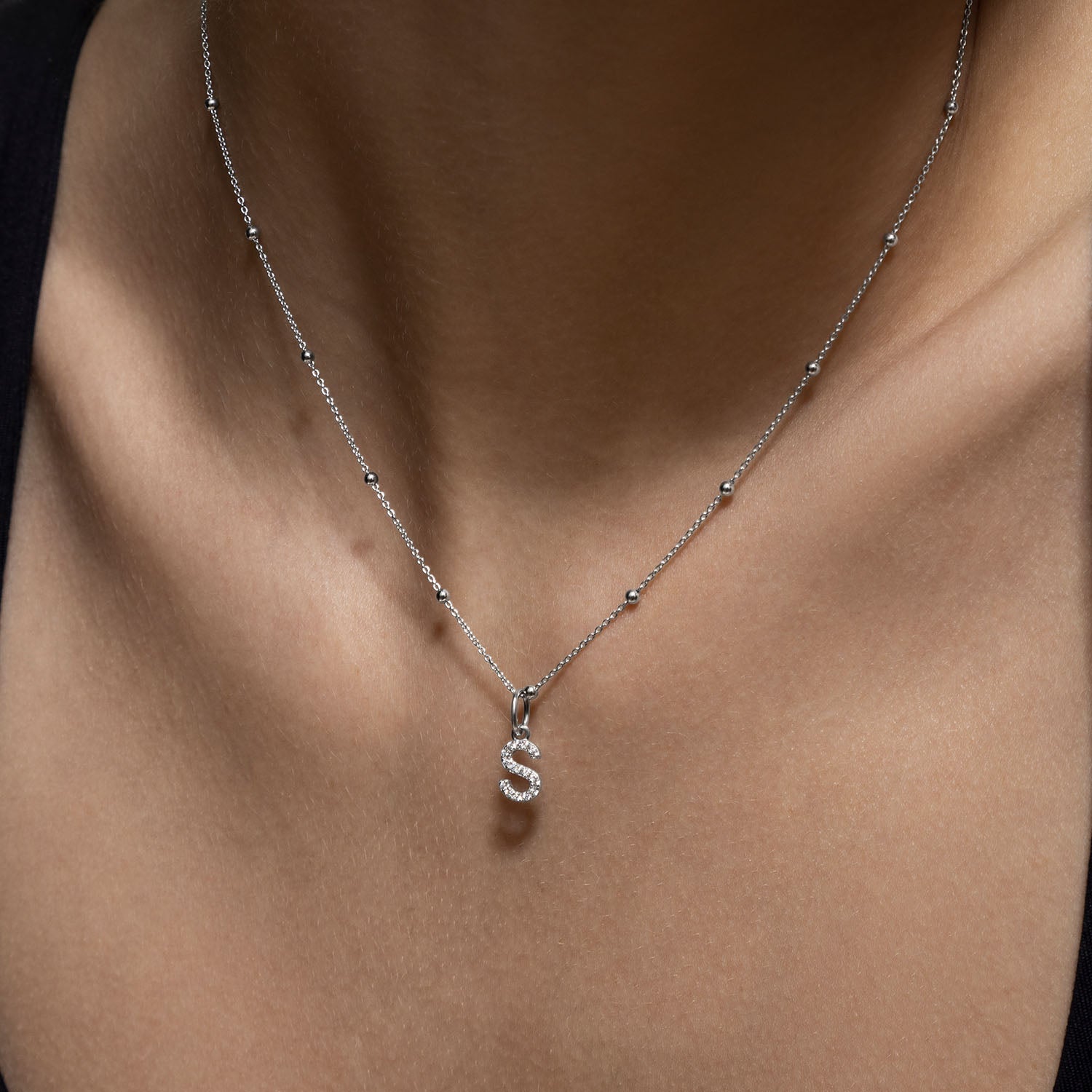 xenox-s-letter-charm-925-sterlingsilber-18k-vergoldet-mit-zirkonia image 4