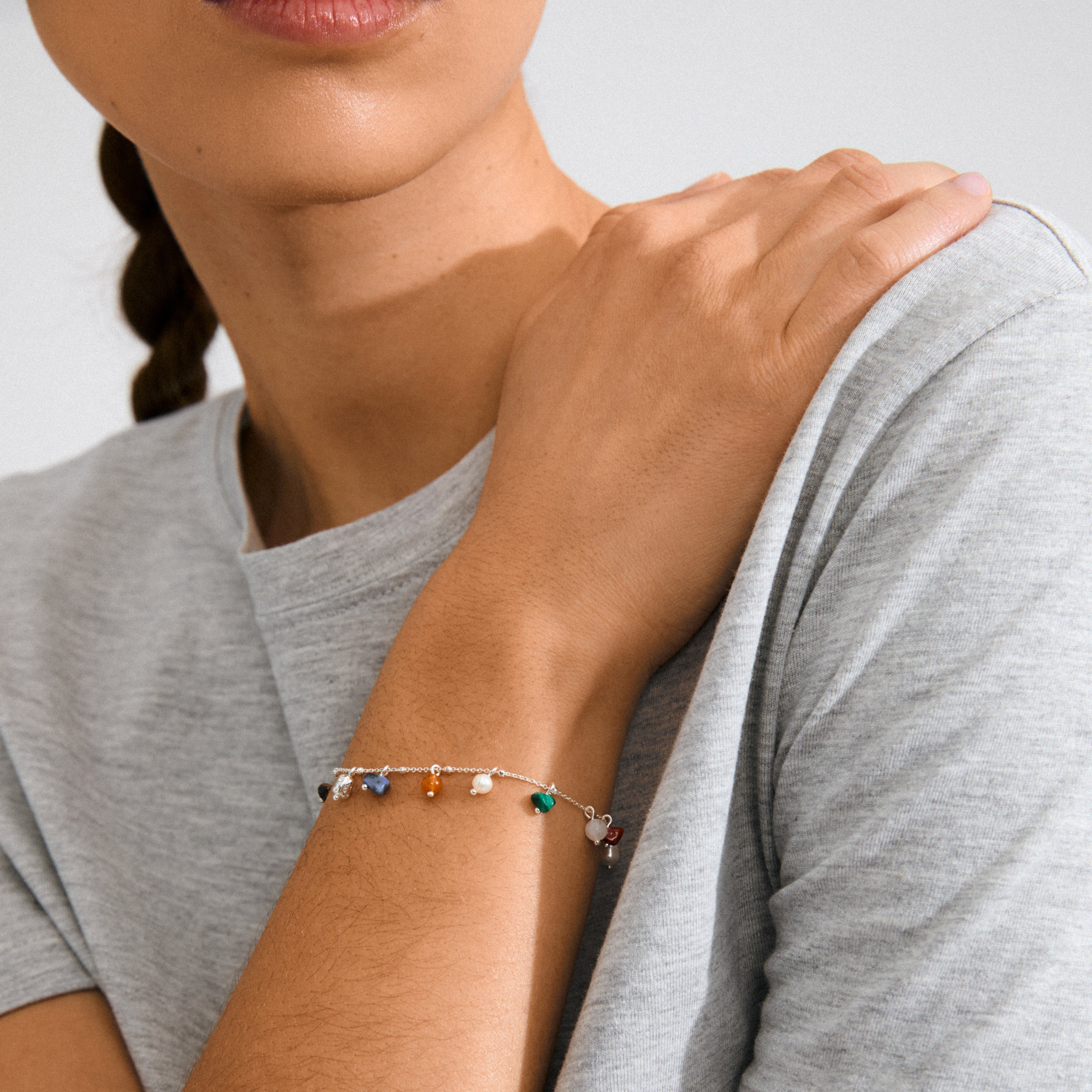 pilgrim-between-armband-versilbert-mit-edelsteinen-multi image 3