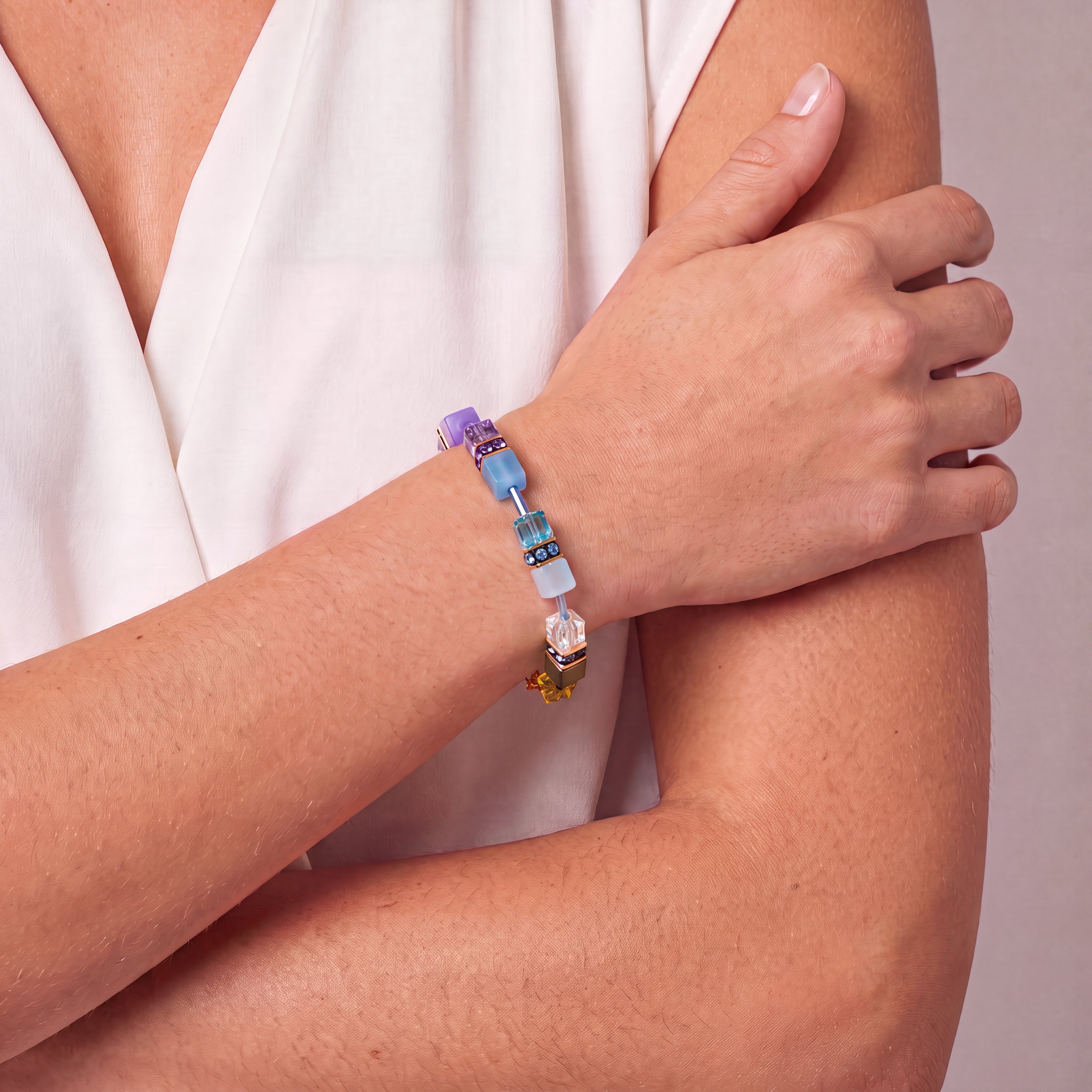coeur-de-lion-geocube-iconic-armband-multicolor-boho-gold image 4