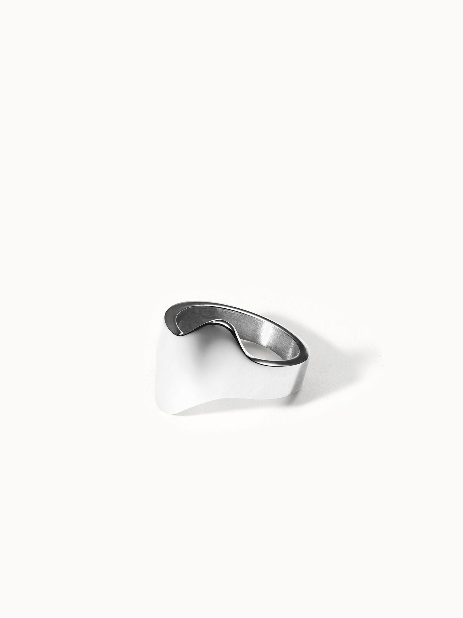 purelei-lava-ring-statement-ring-geschwungen image 4