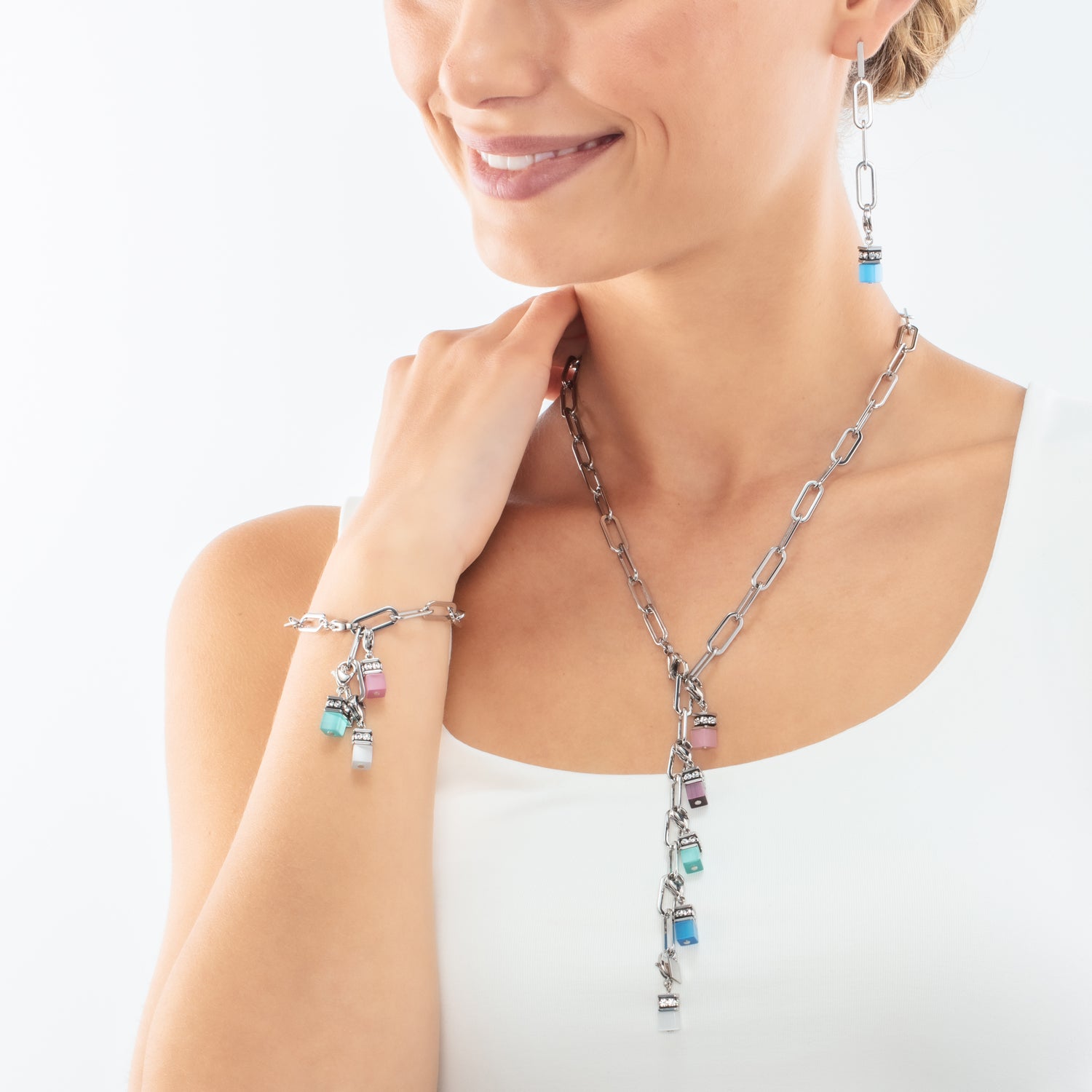 coeur-de-lion-happy-iconic-cube-charms-halskette-silber-pastell image 4