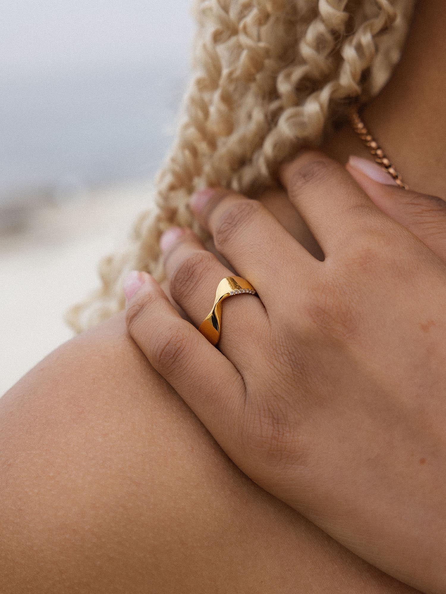 purelei-swing-ring-m-bius-zirkonia image 2